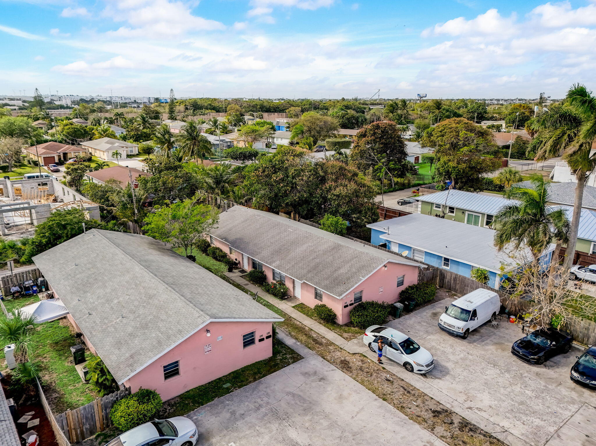 122 SW 12th Avenue