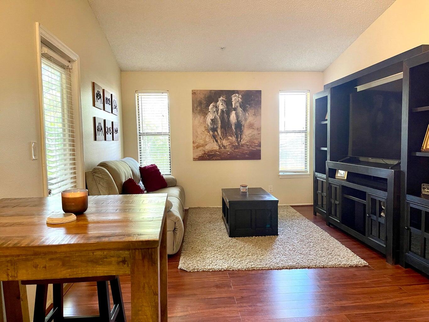 2301 N Congress Avenue 27