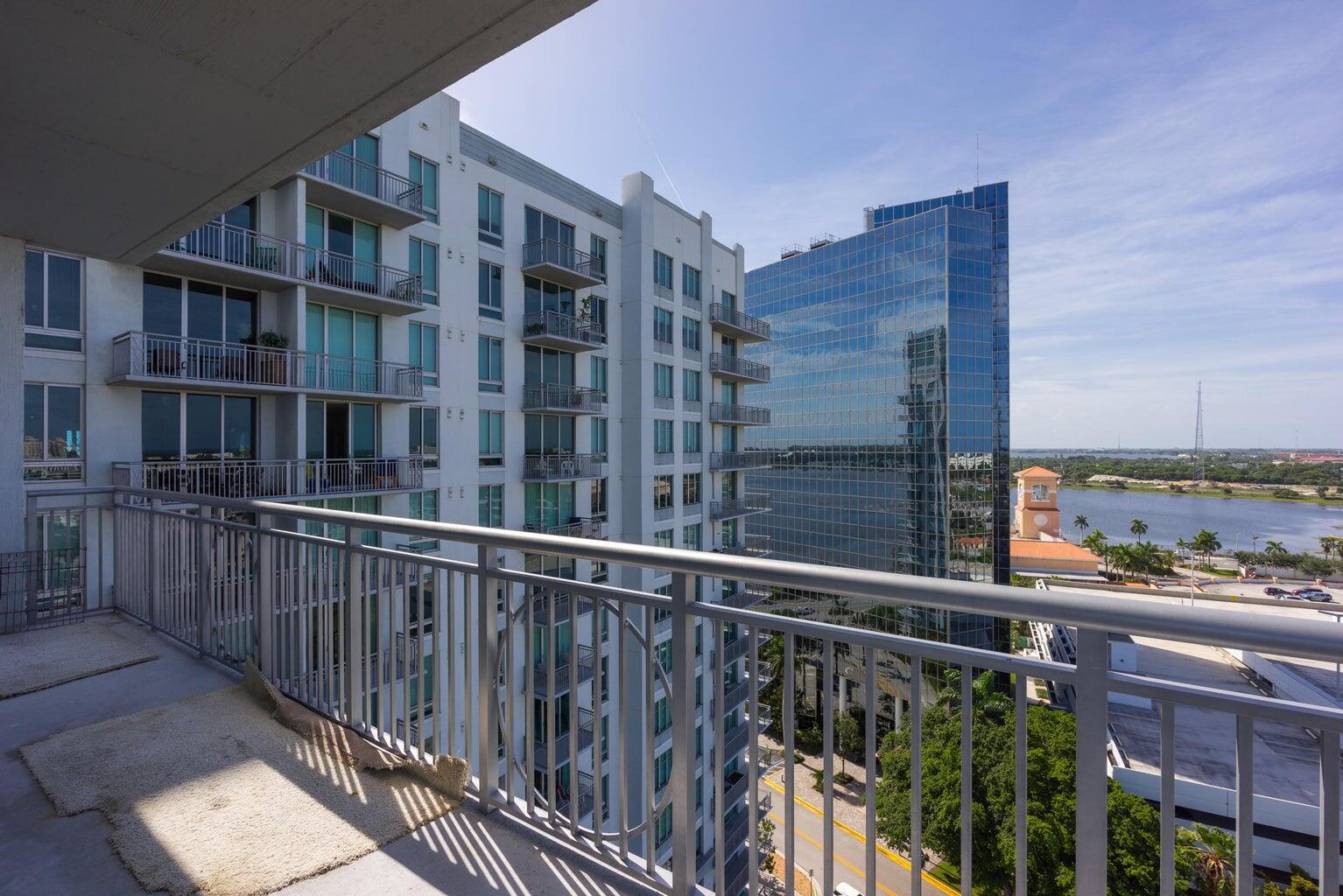 300 S Australian Avenue 1220