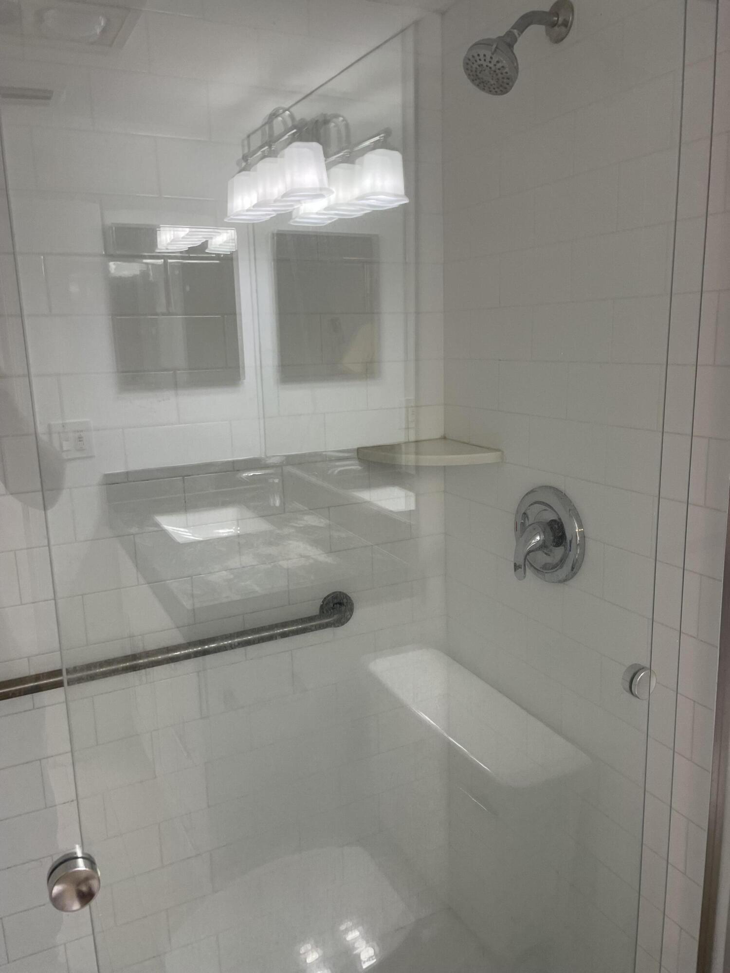 555 Banyan Tree Lane 209