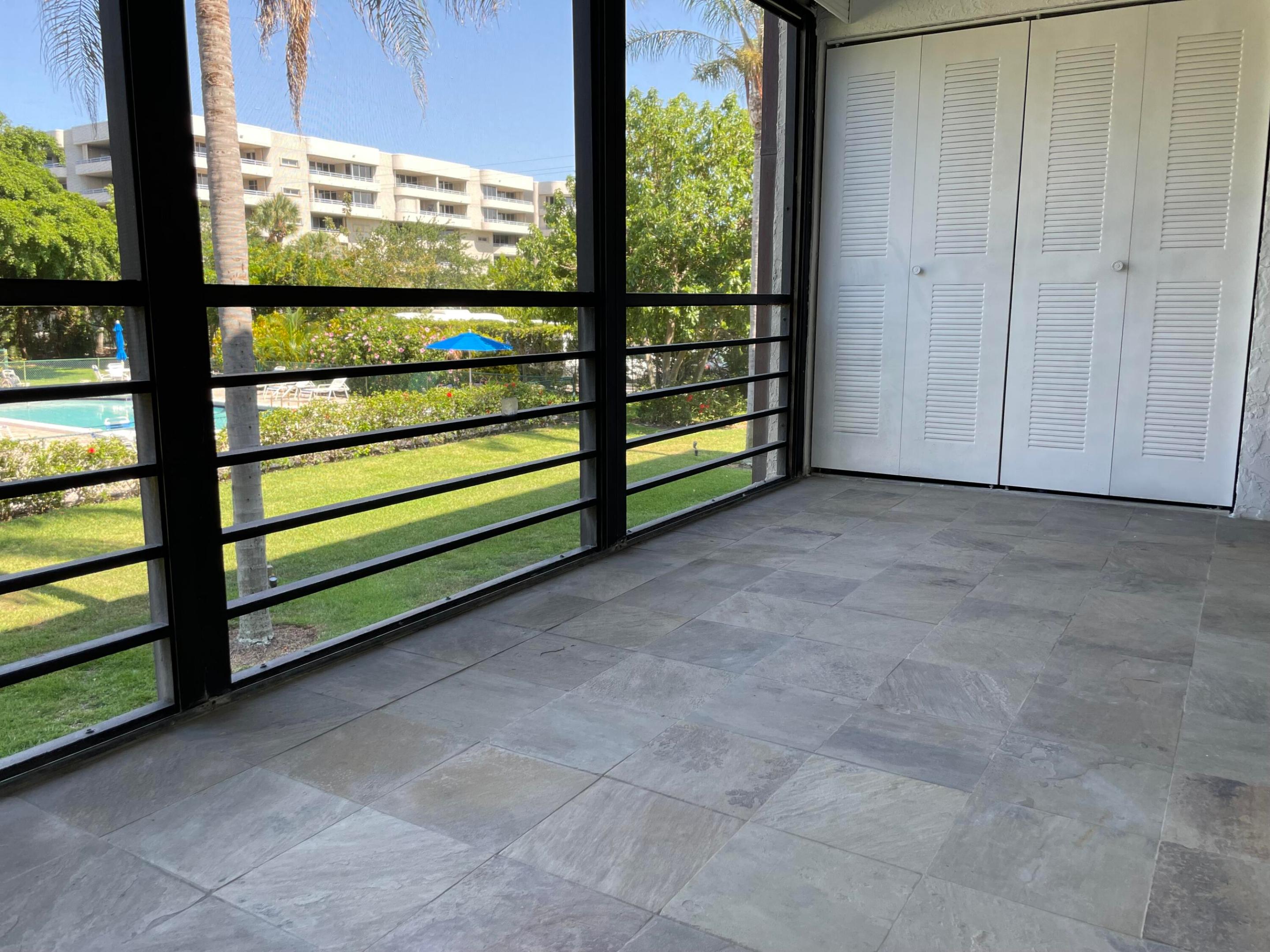555 Banyan Tree Lane 209