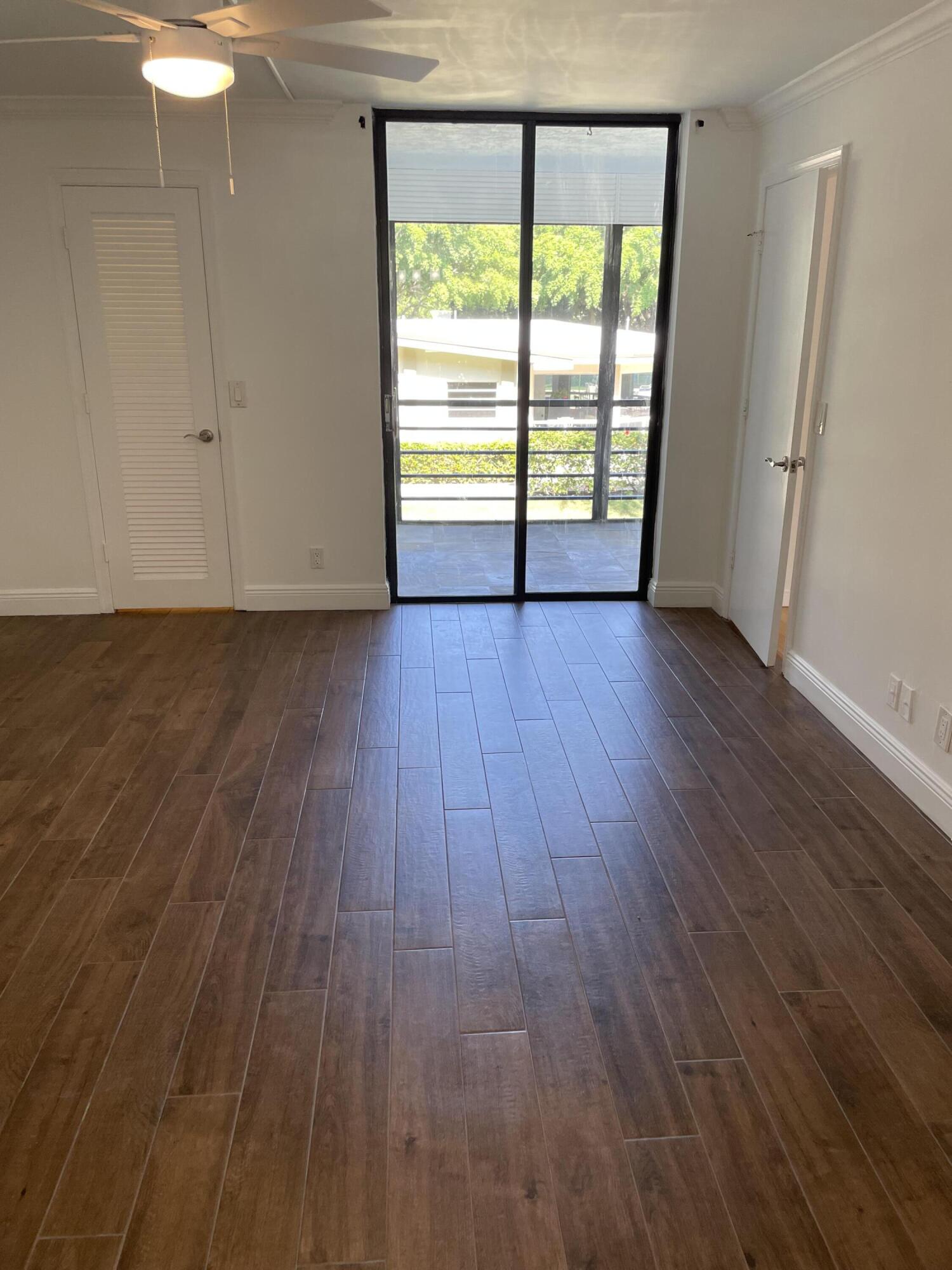 555 Banyan Tree Lane 209