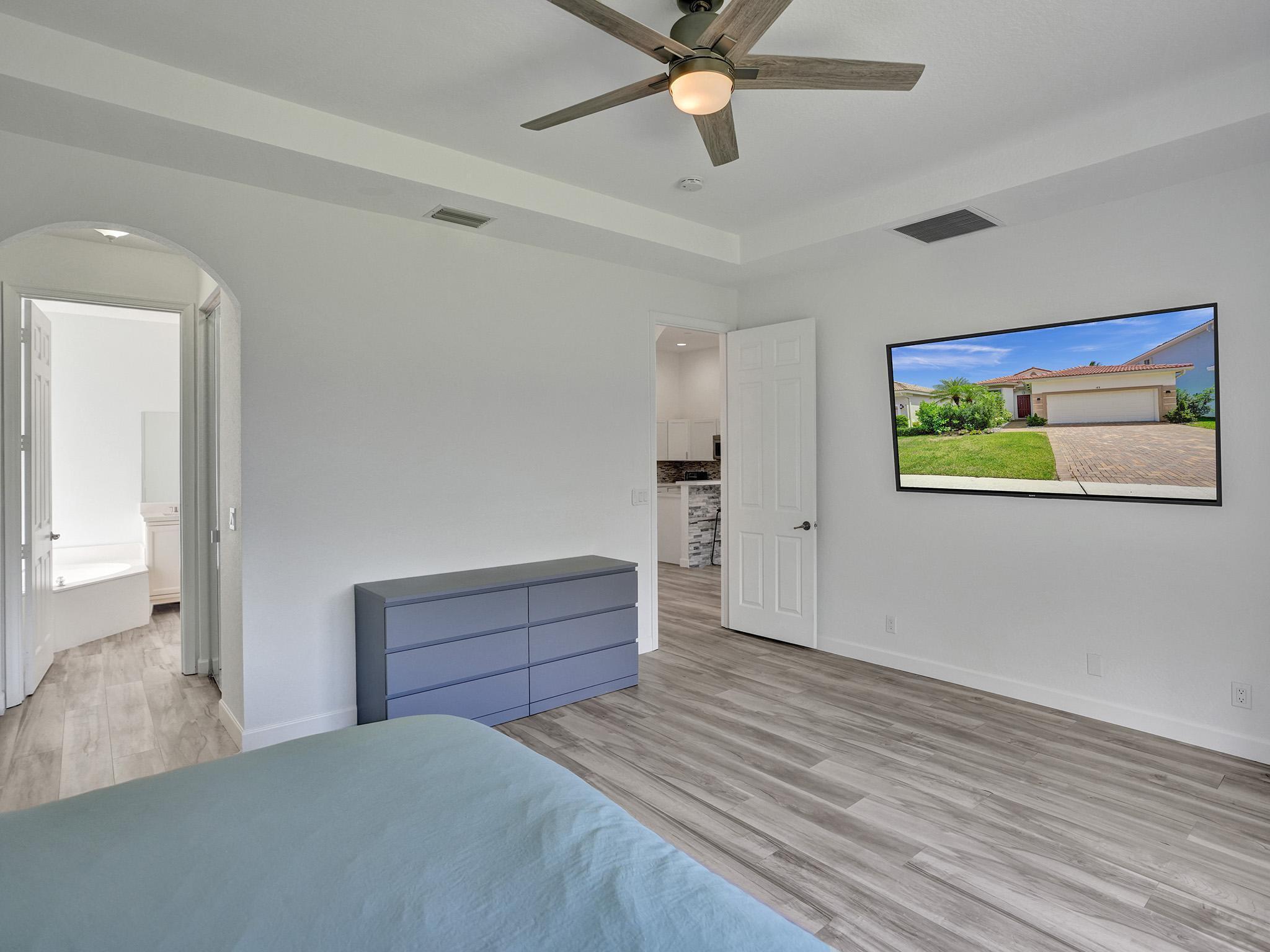 41 Country Lake Circle