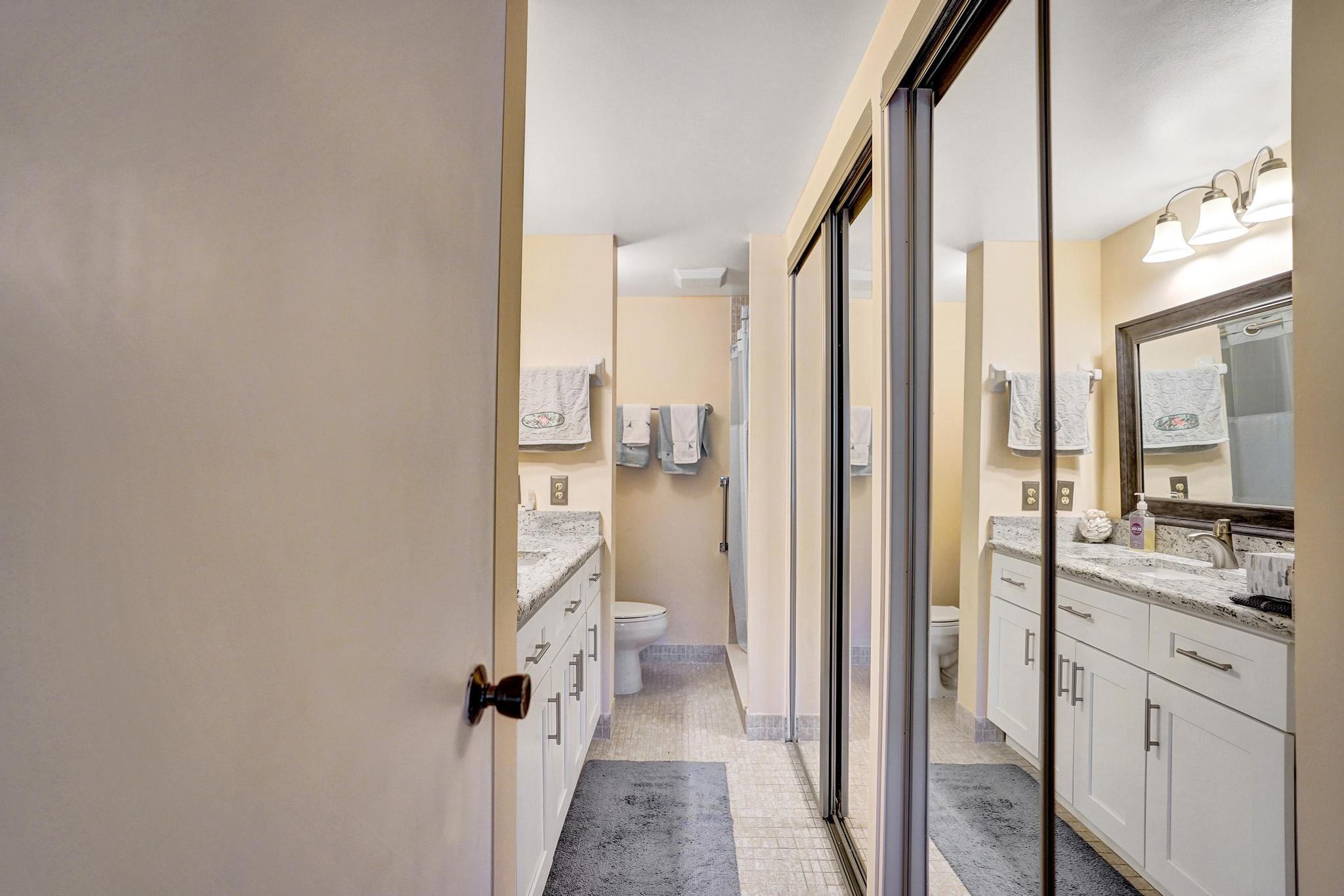 250 NE 20th Street 3070