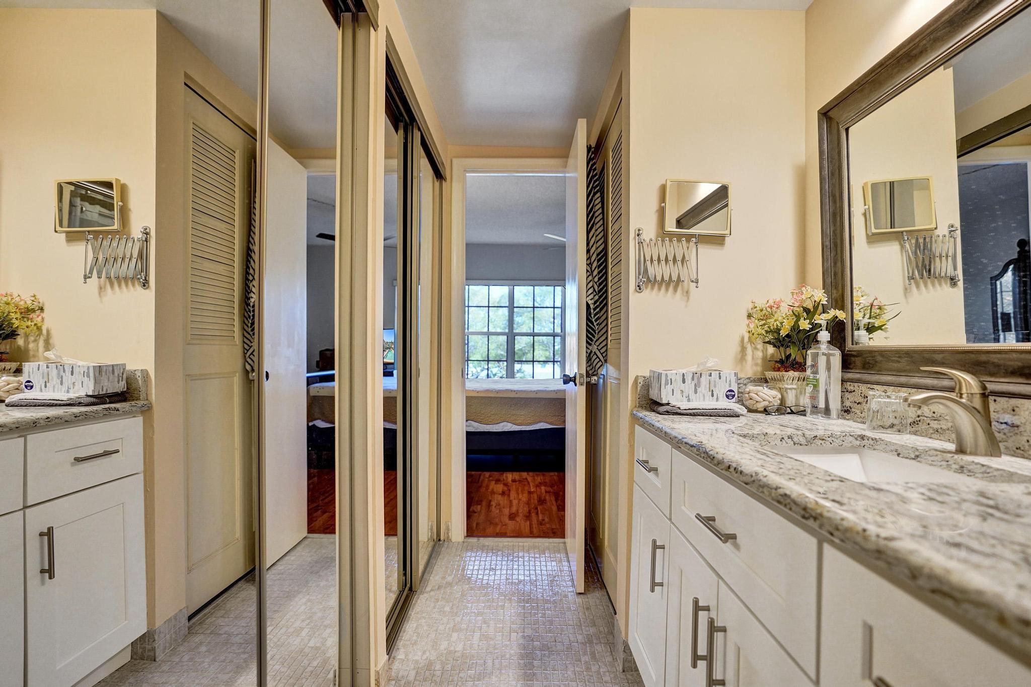 250 NE 20th Street 3070