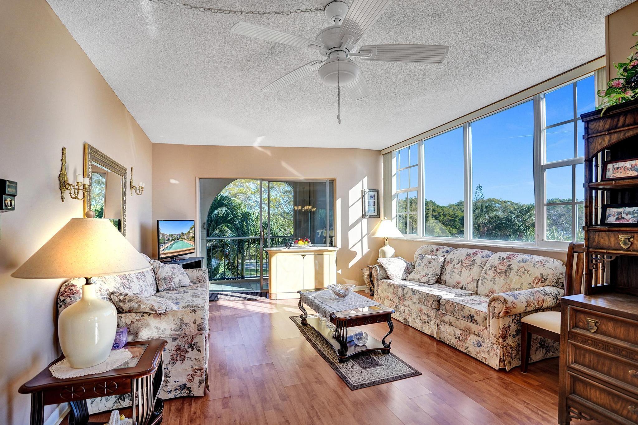 250 NE 20th Street 3070