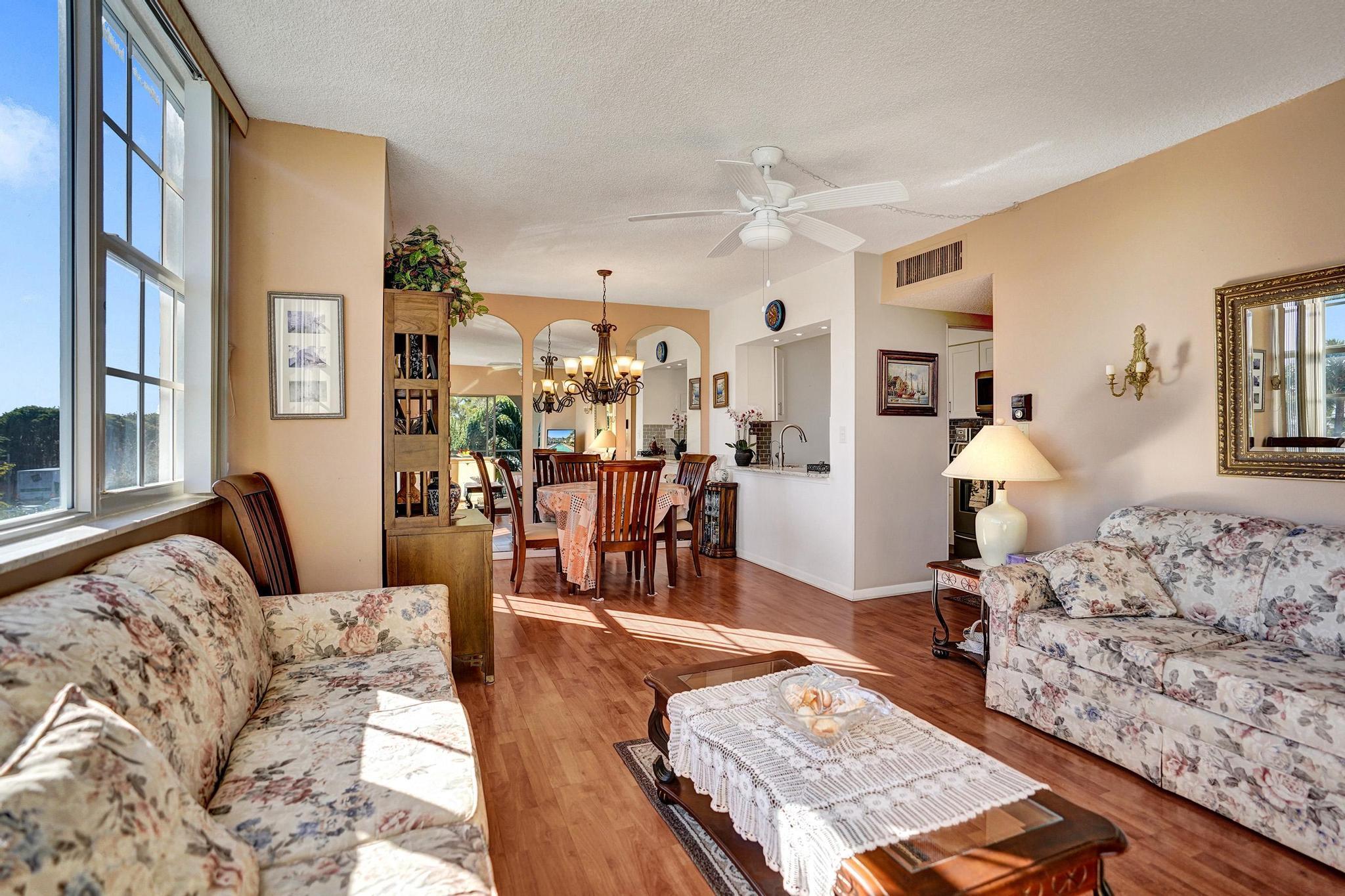 250 NE 20th Street 3070