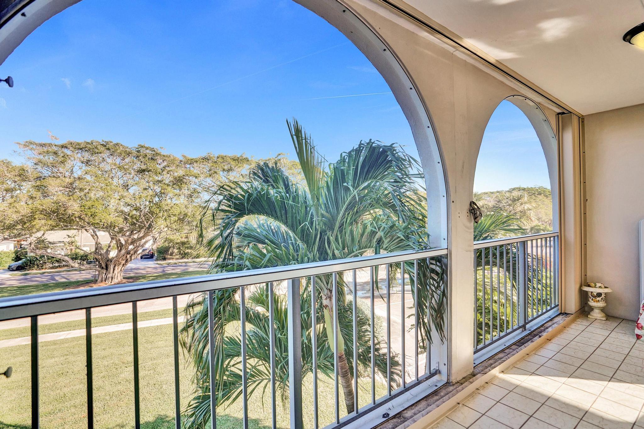 250 NE 20th Street 3070