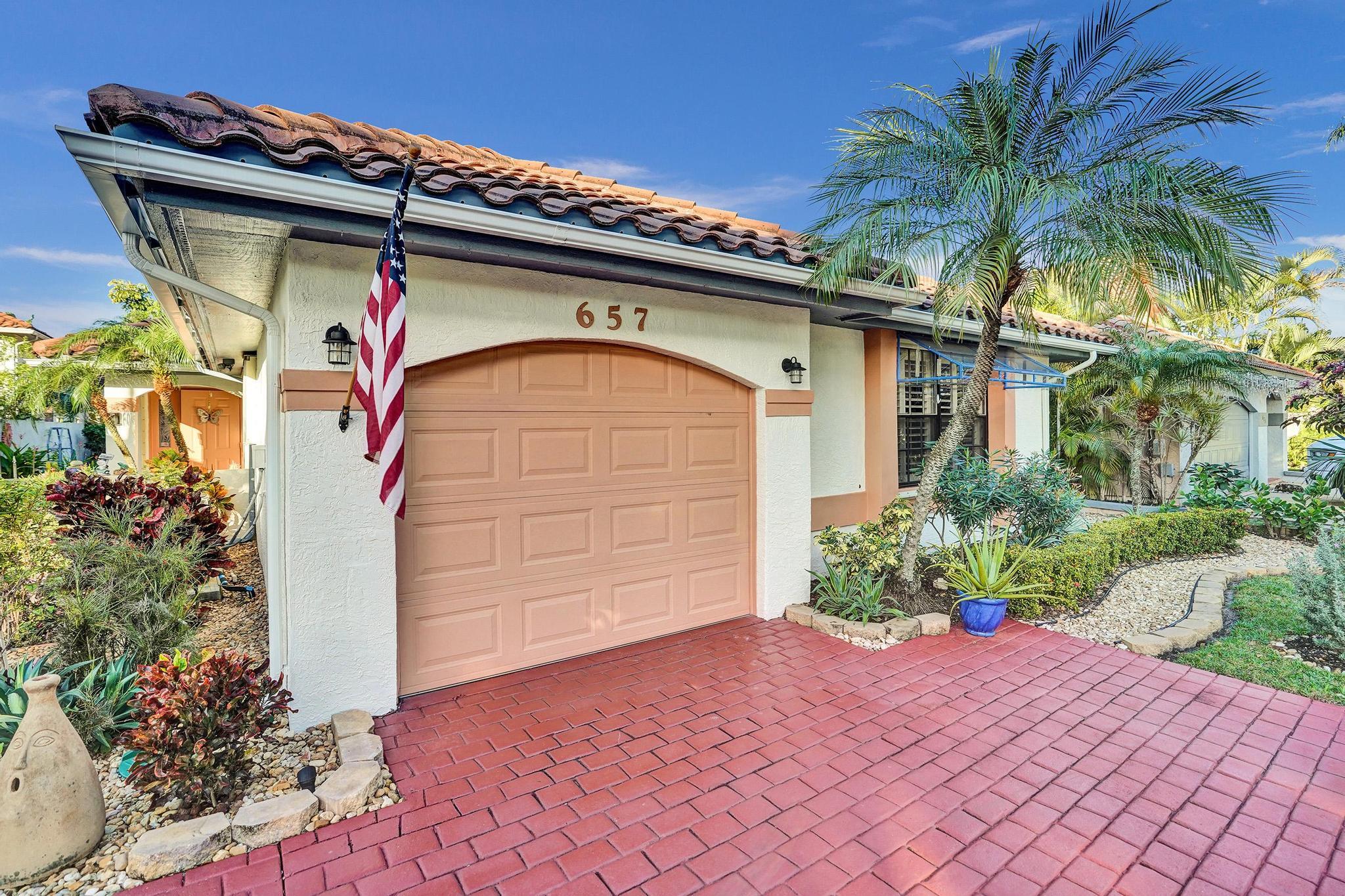 657 NW 38th Terrace