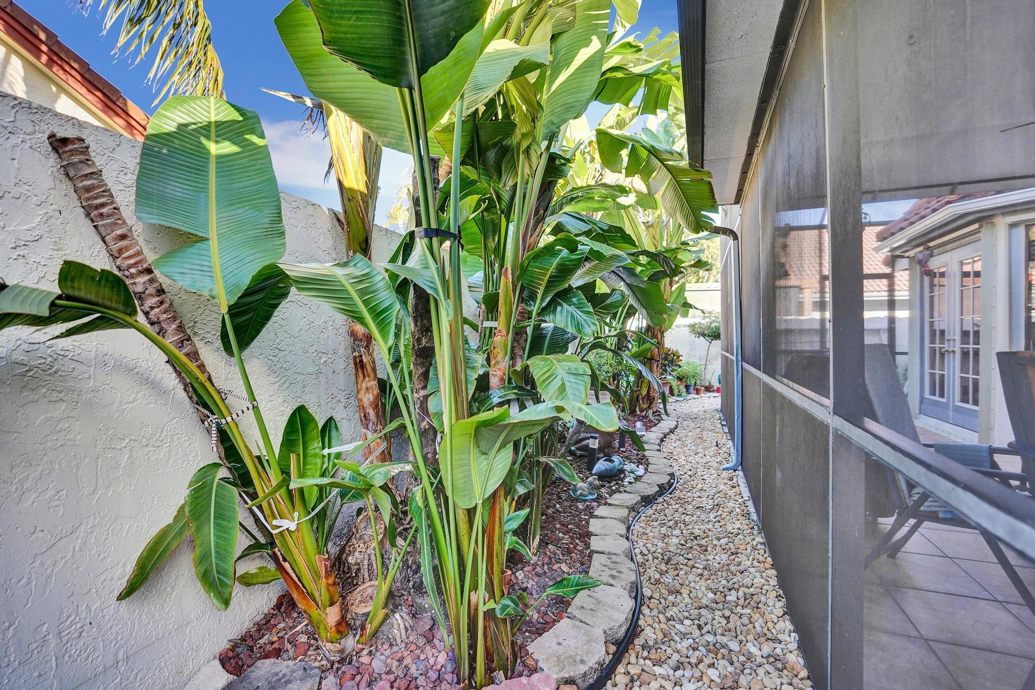 657 NW 38th Terrace