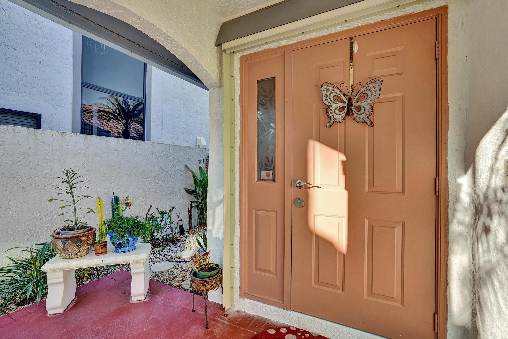 657 NW 38th Terrace