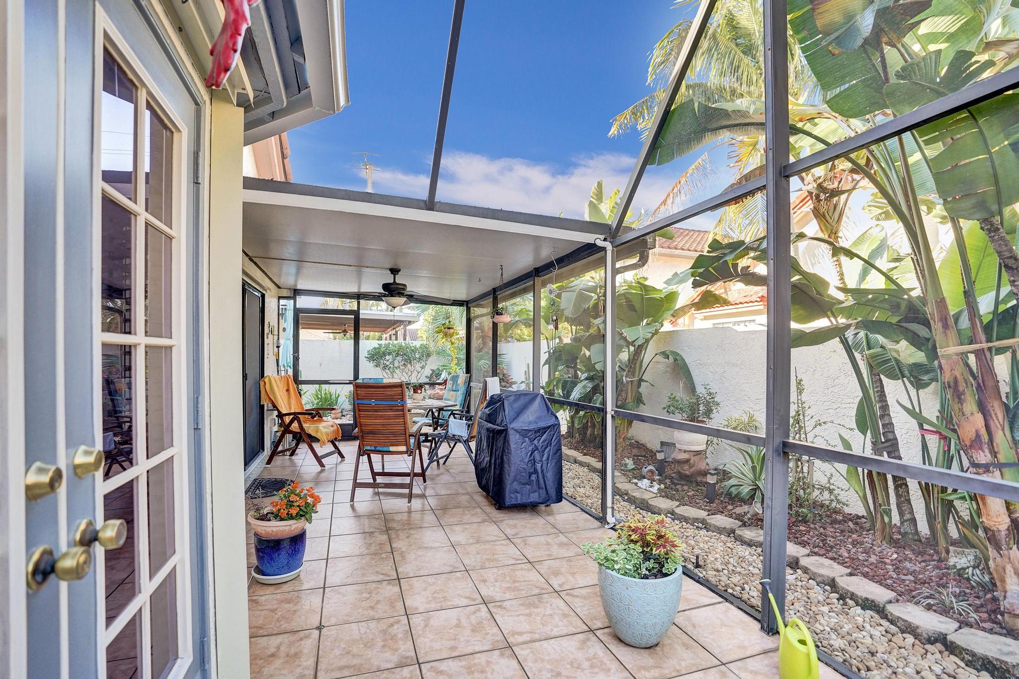 657 NW 38th Terrace