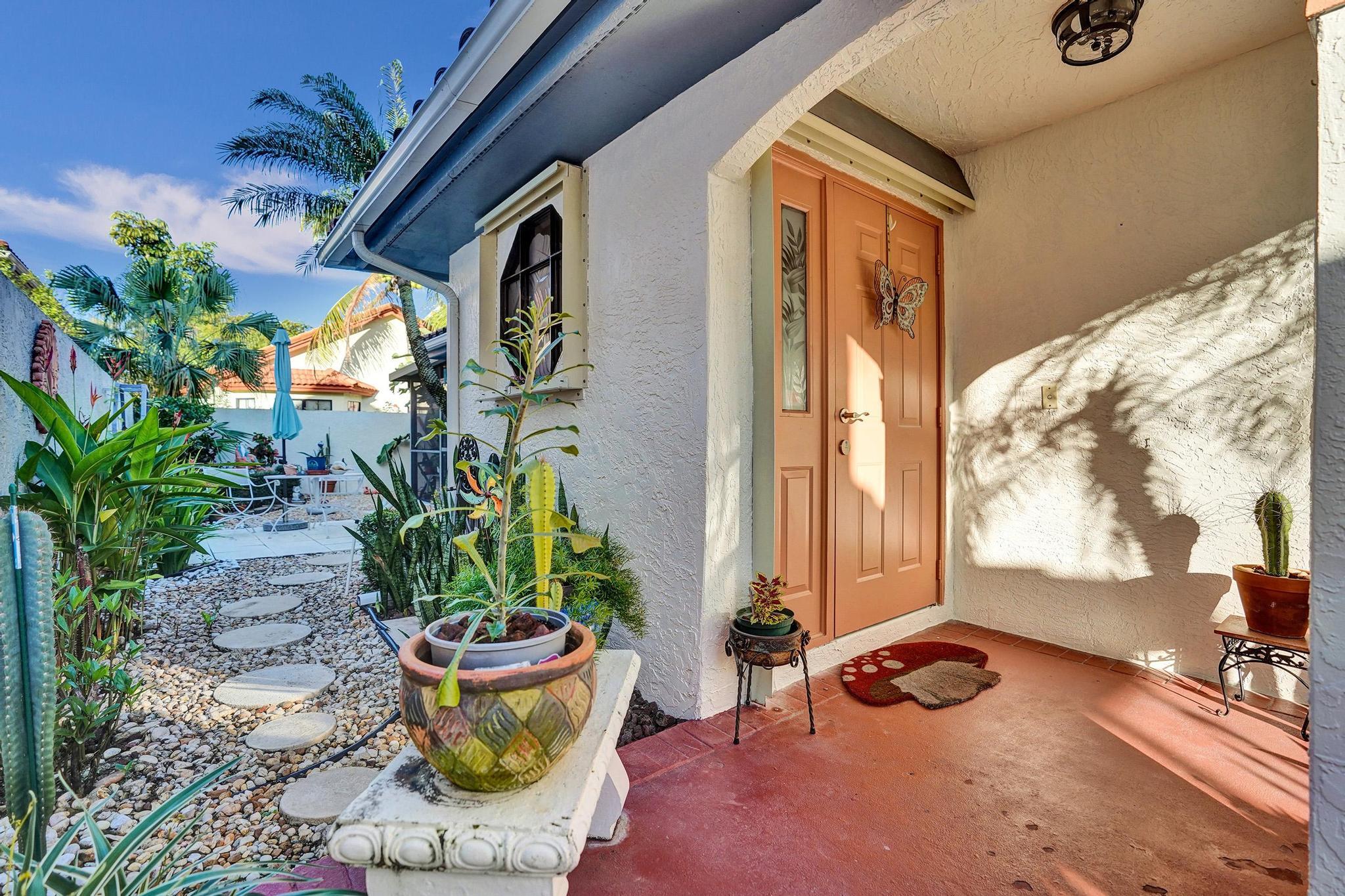657 NW 38th Terrace