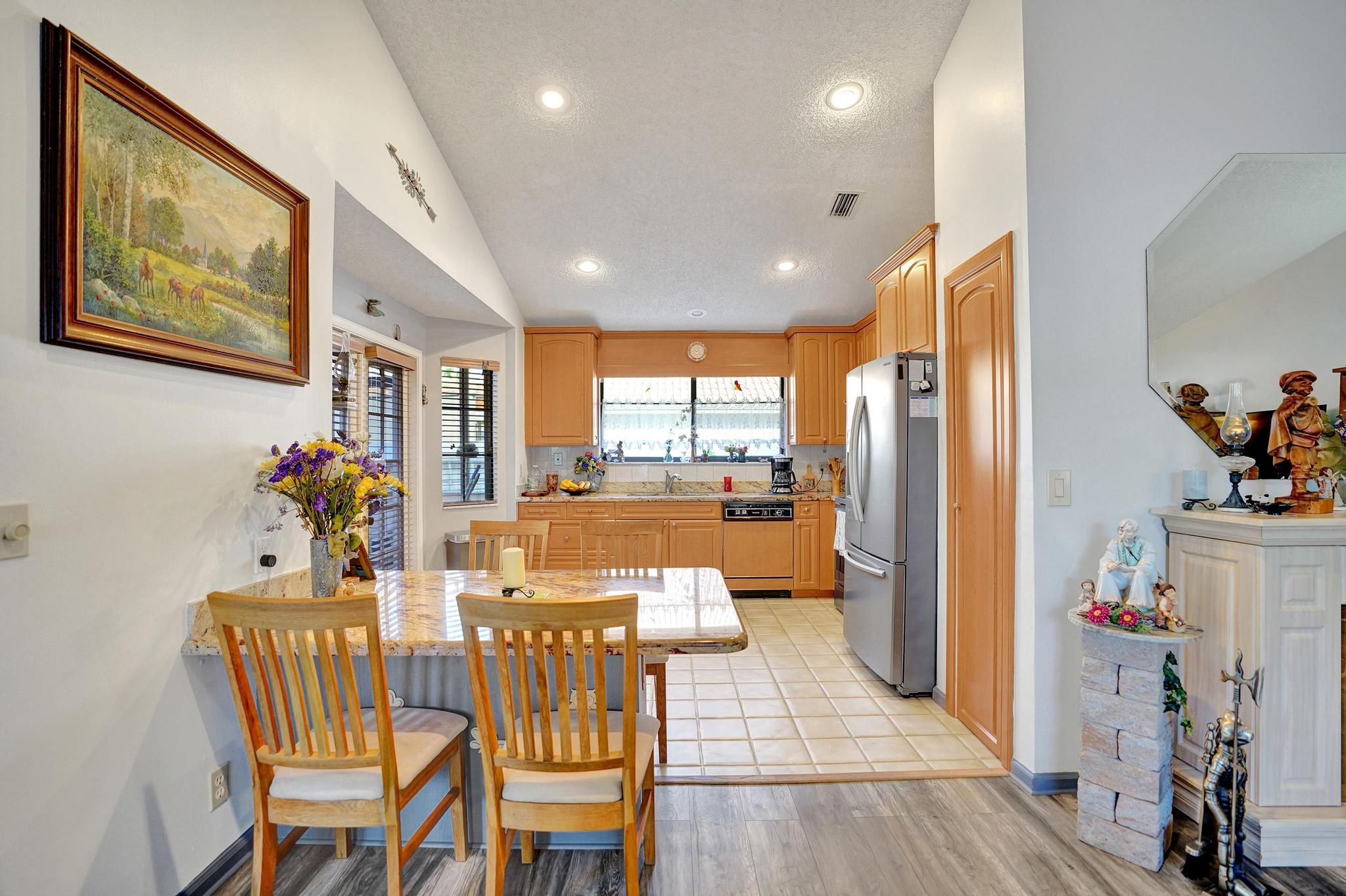 657 NW 38th Terrace