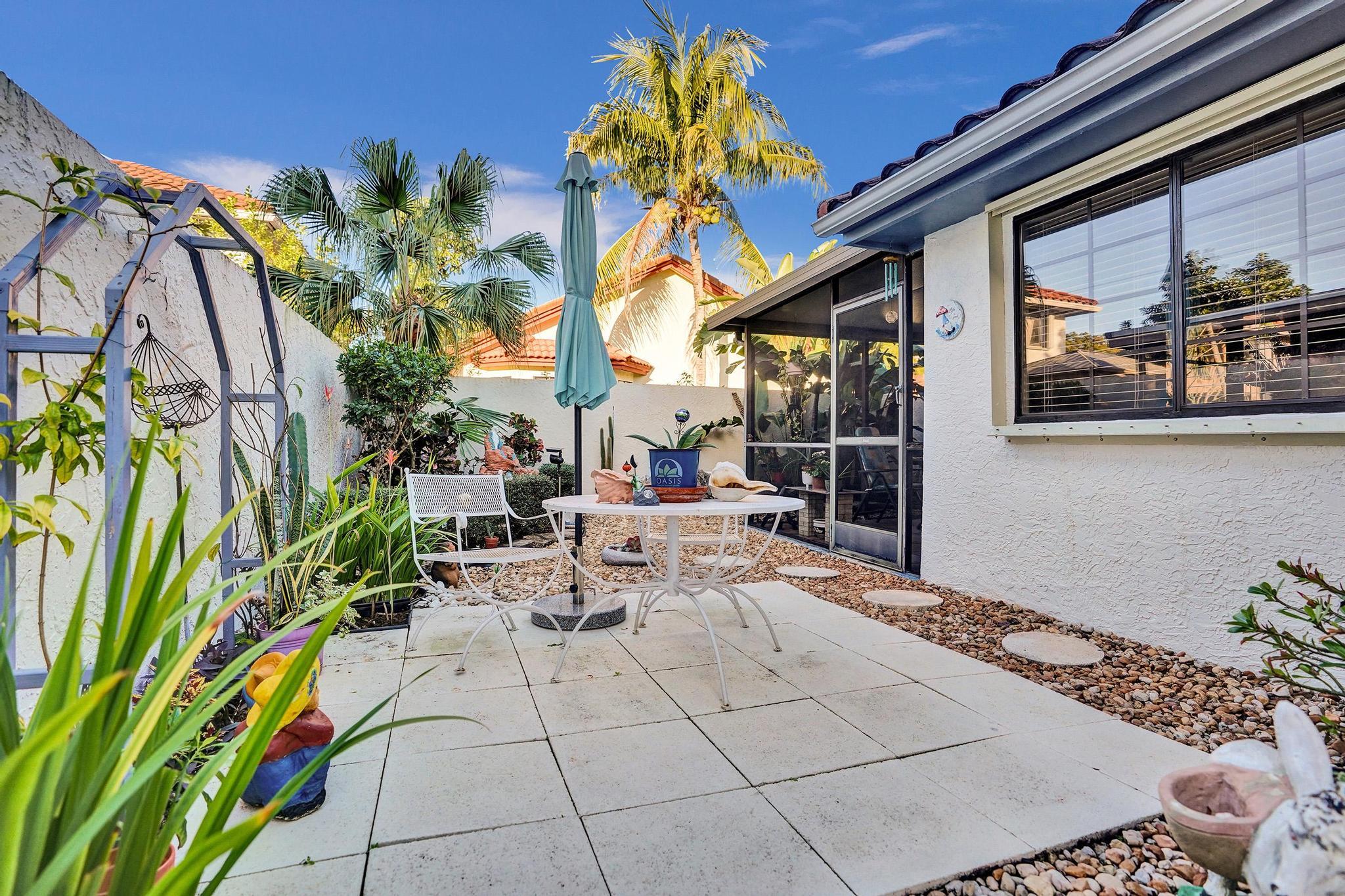 657 NW 38th Terrace