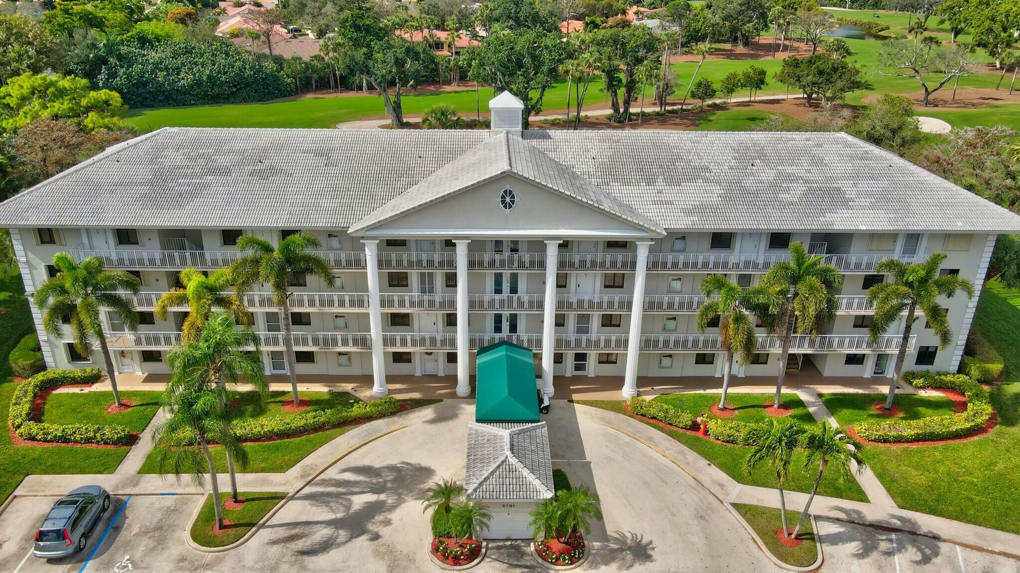 6181 Balboa Circle 302