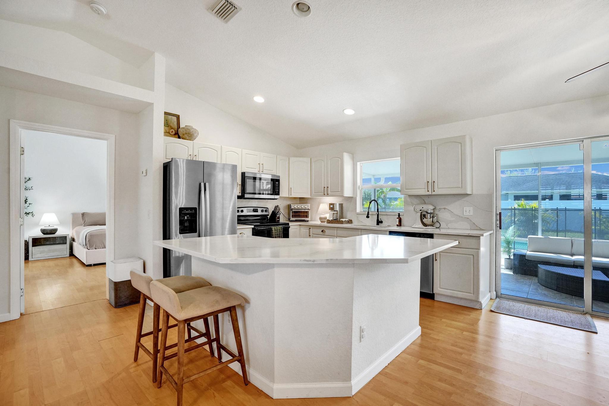662 SW Mccracken Avenue, Port St. Lucie