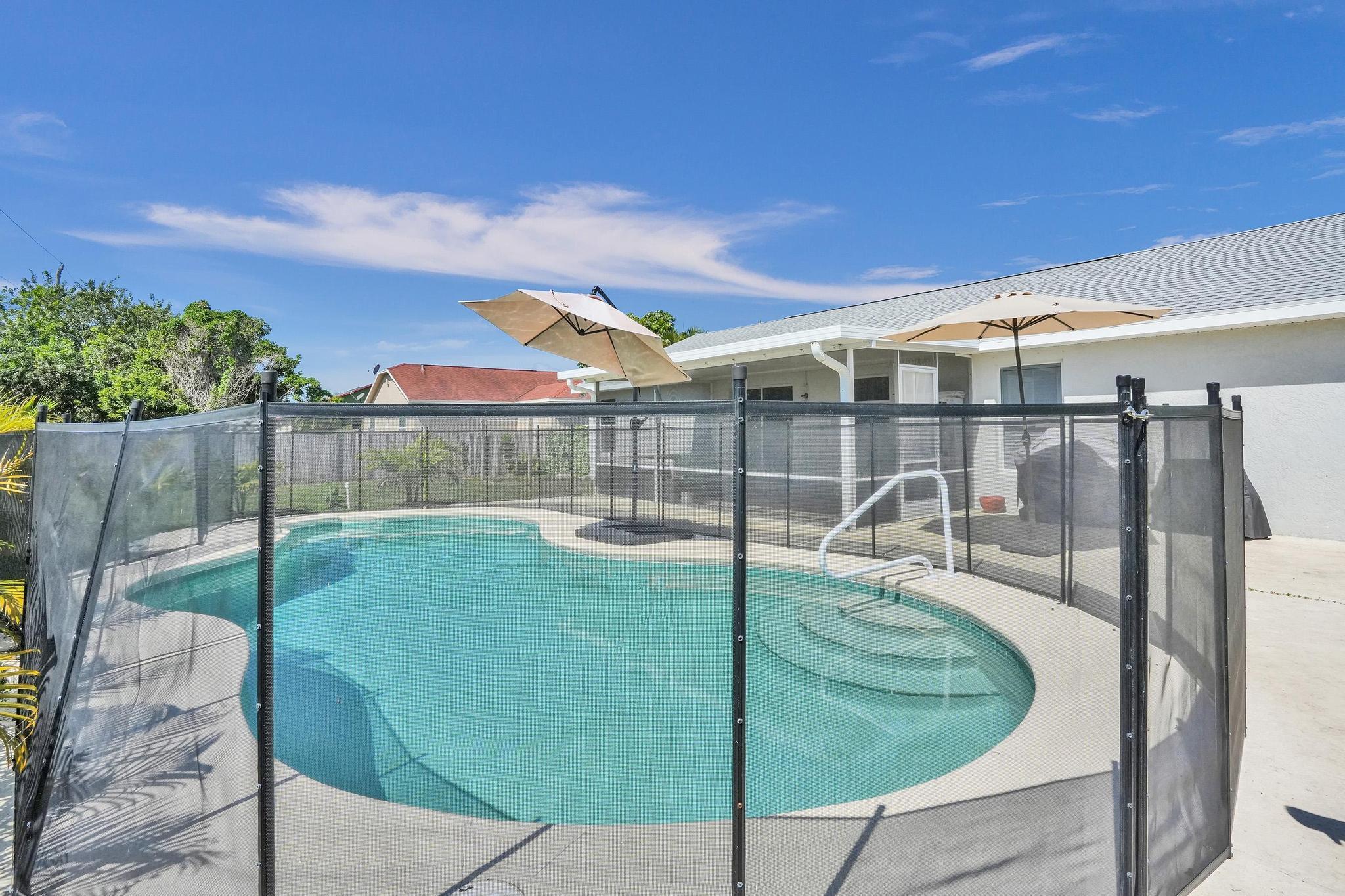 662 SW Mccracken Avenue, Port St. Lucie