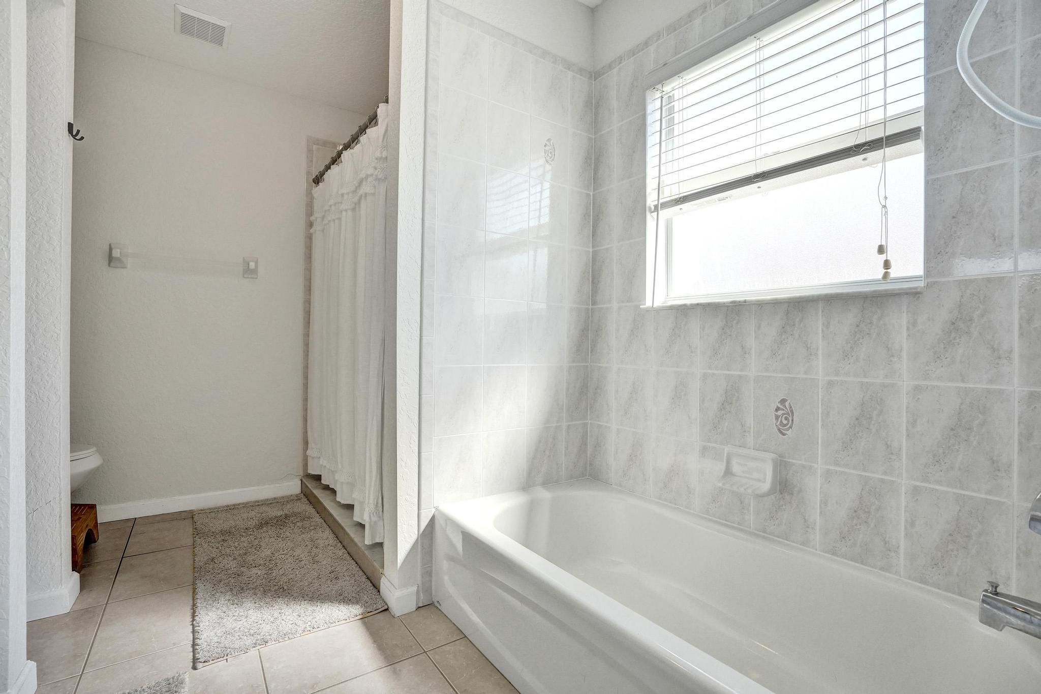 662 SW Mccracken Avenue, Port St. Lucie