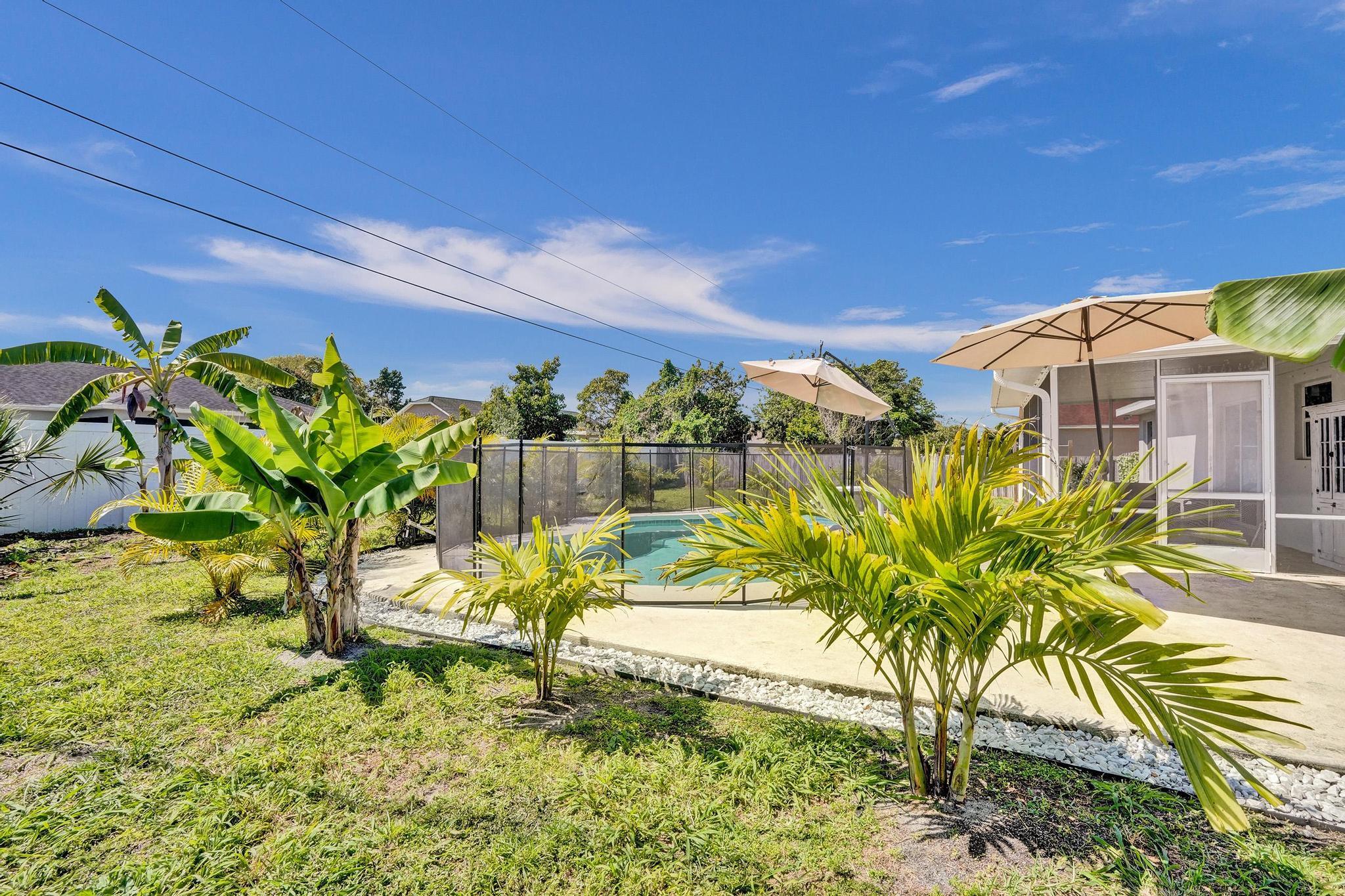 662 SW Mccracken Avenue, Port St. Lucie