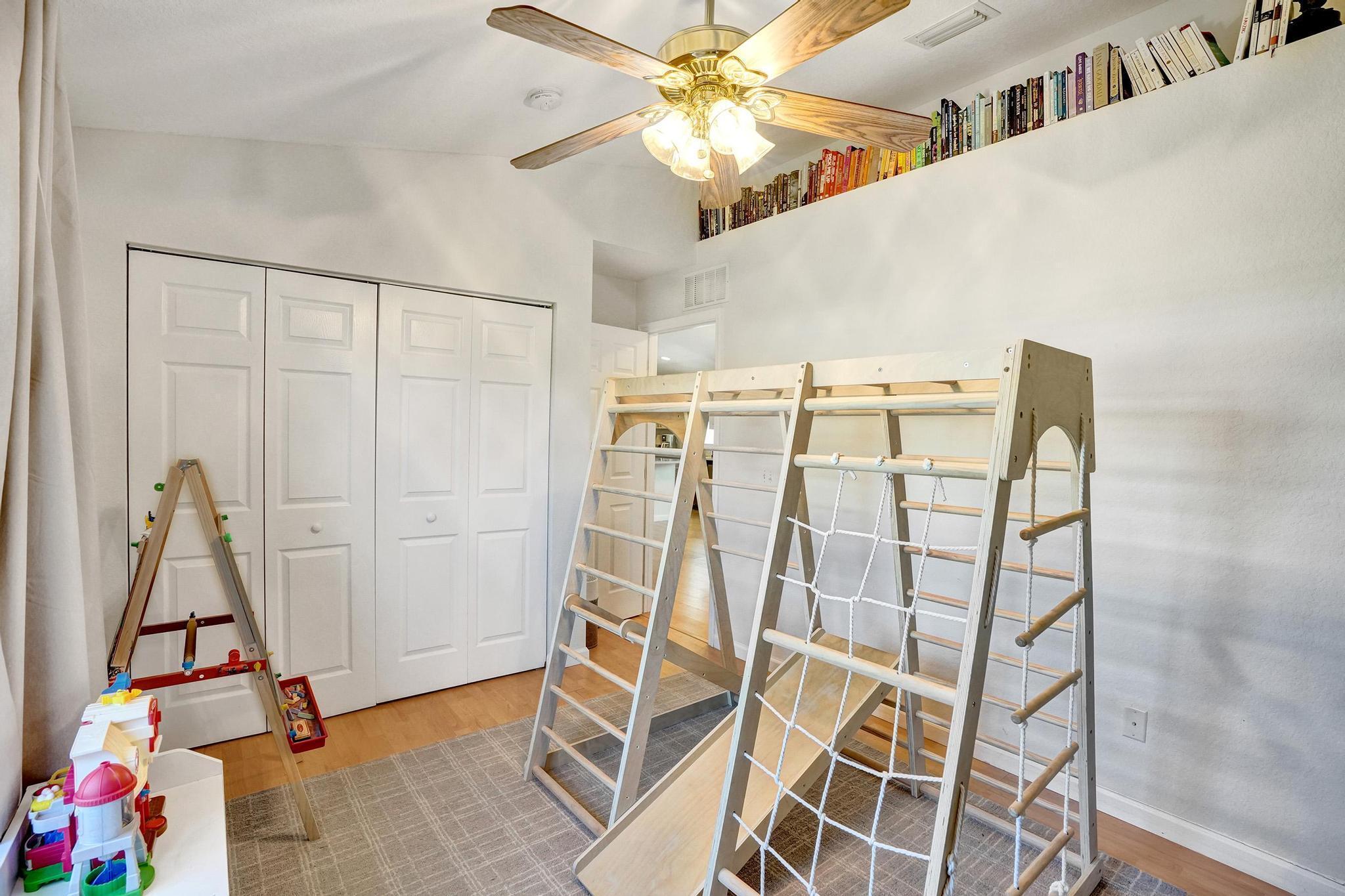 662 SW Mccracken Avenue, Port St. Lucie