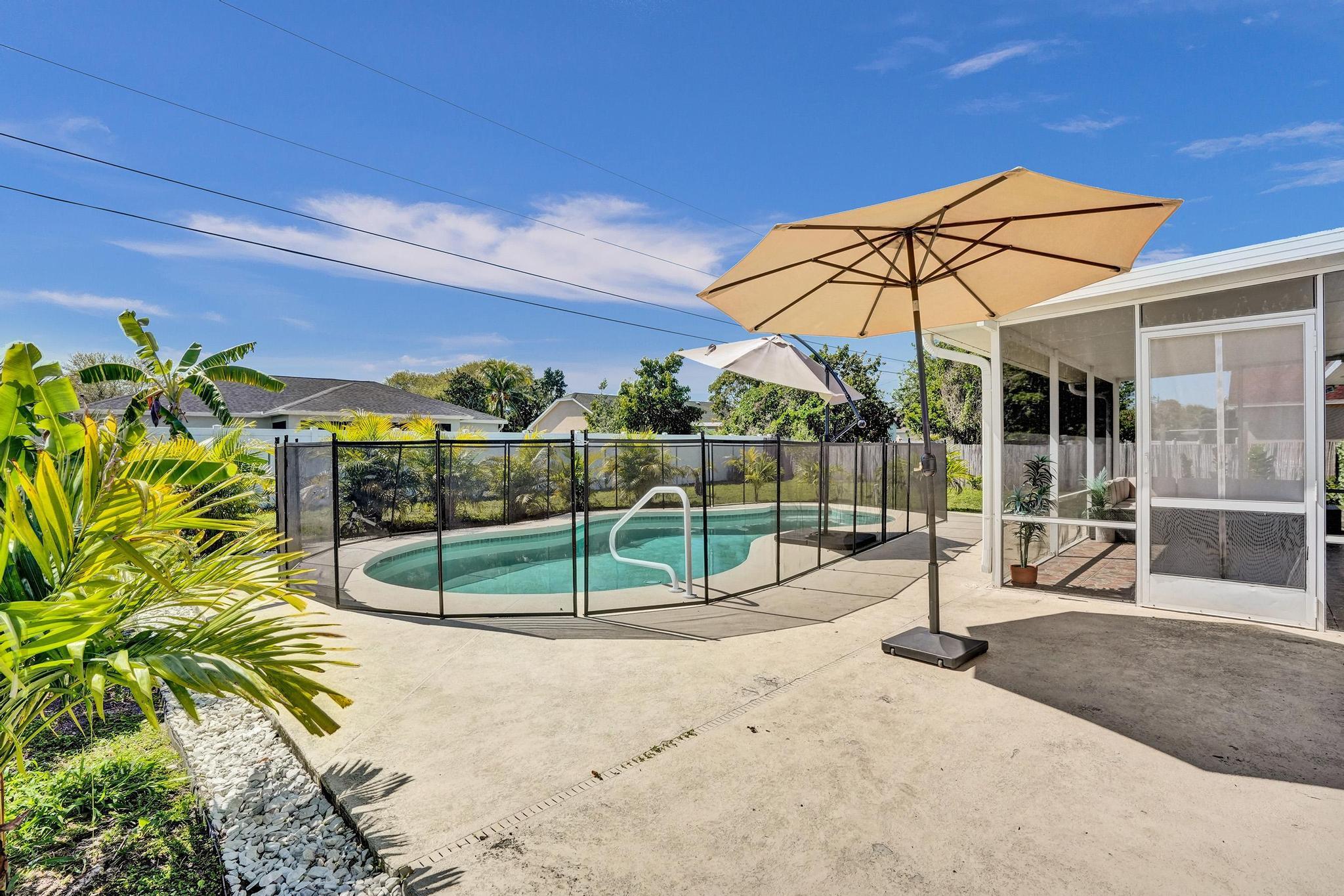 662 SW Mccracken Avenue, Port St. Lucie