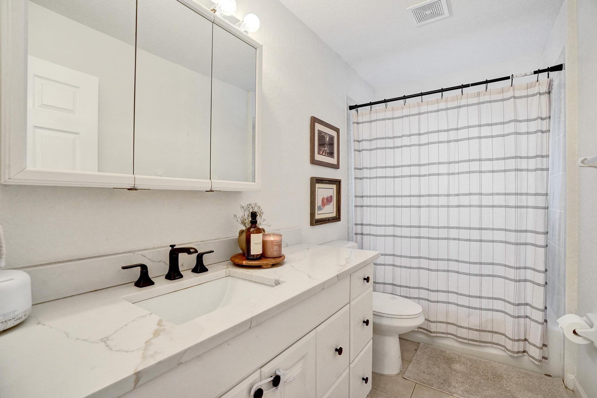 662 SW Mccracken Avenue, Port St. Lucie