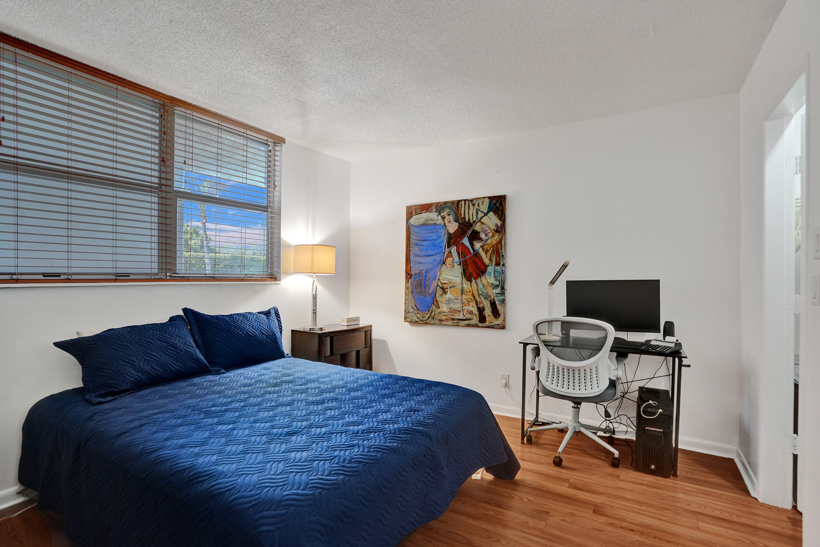 1040 SE 4th Avenue 120
