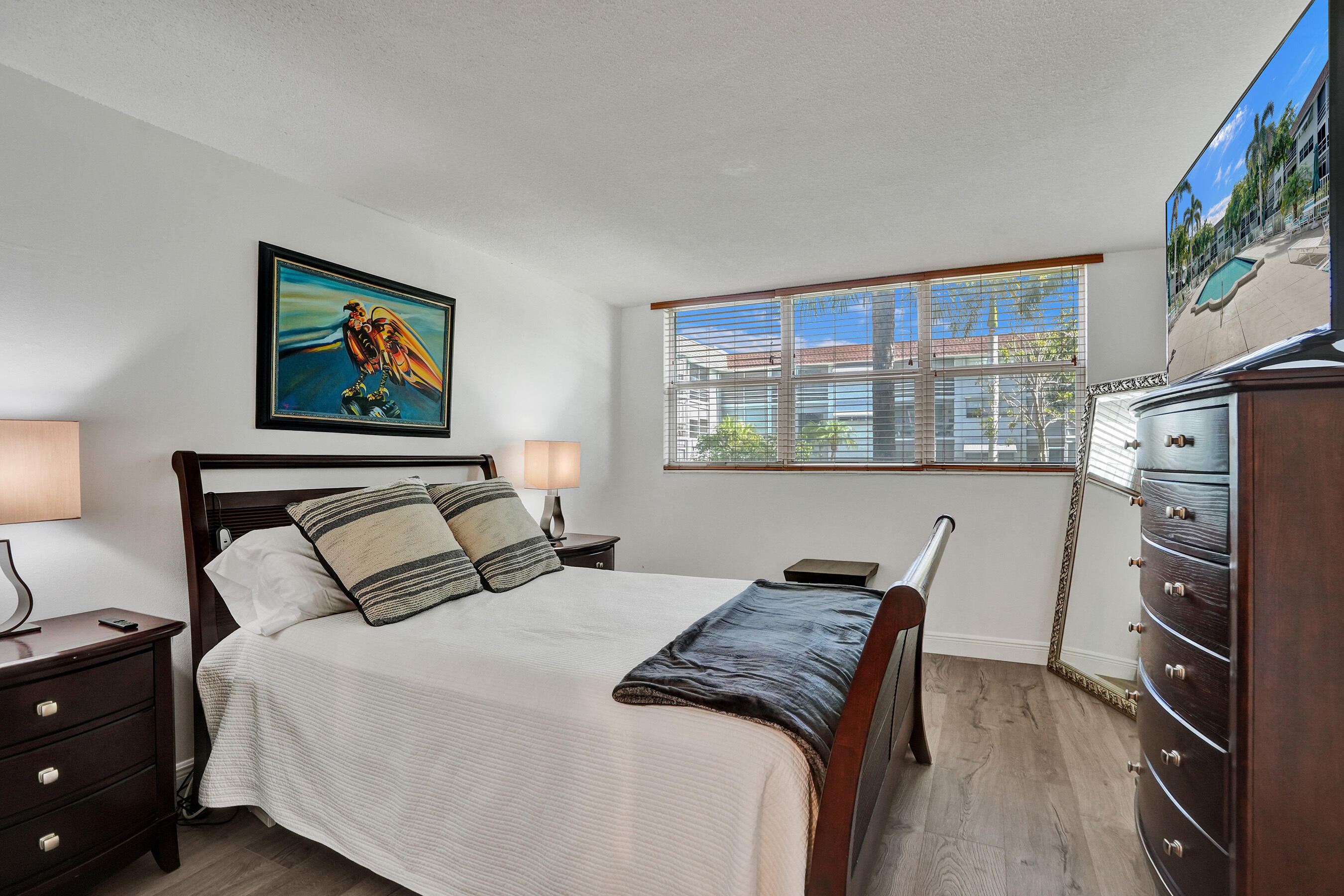 1040 SE 4th Avenue 120