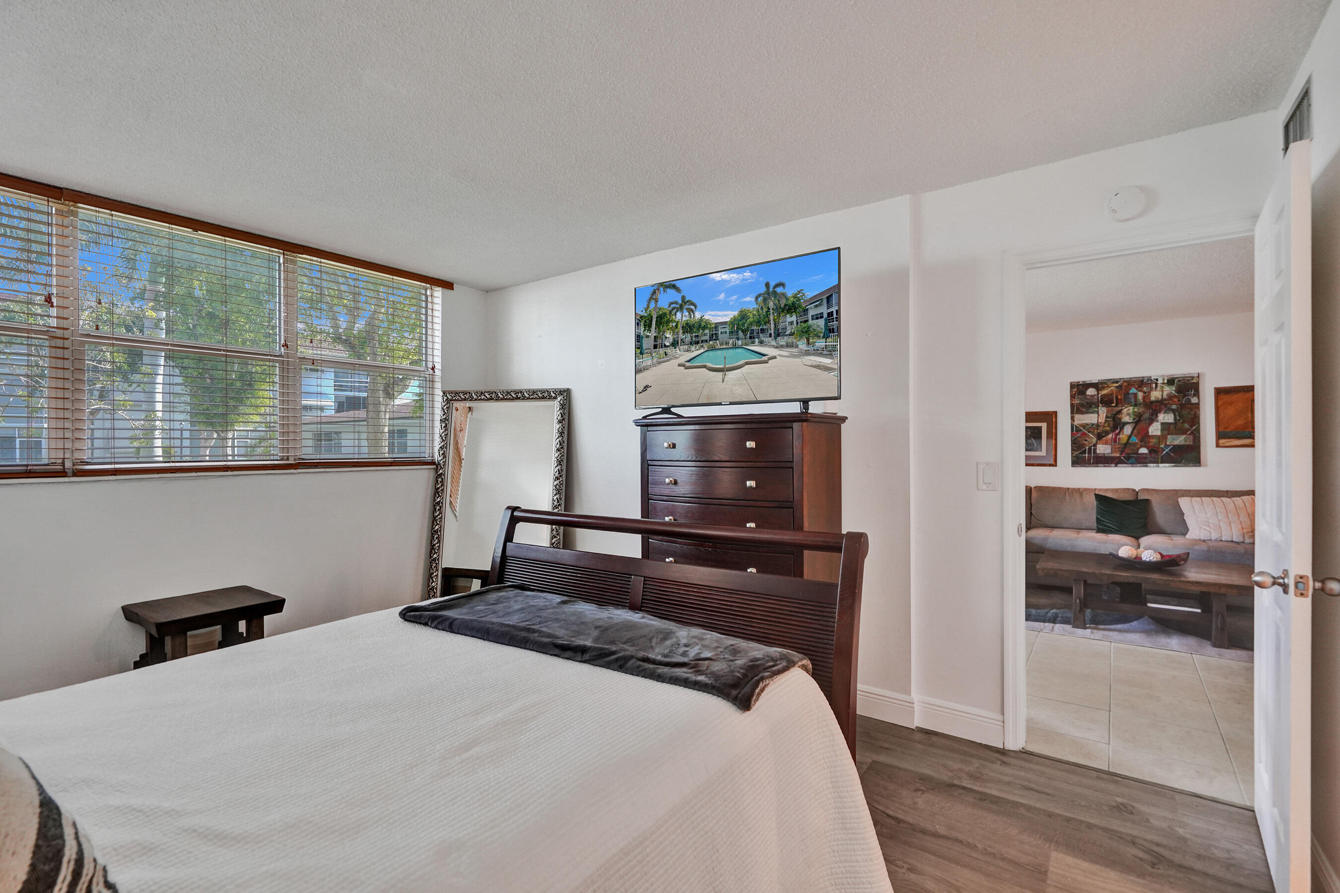 1040 SE 4th Avenue 120
