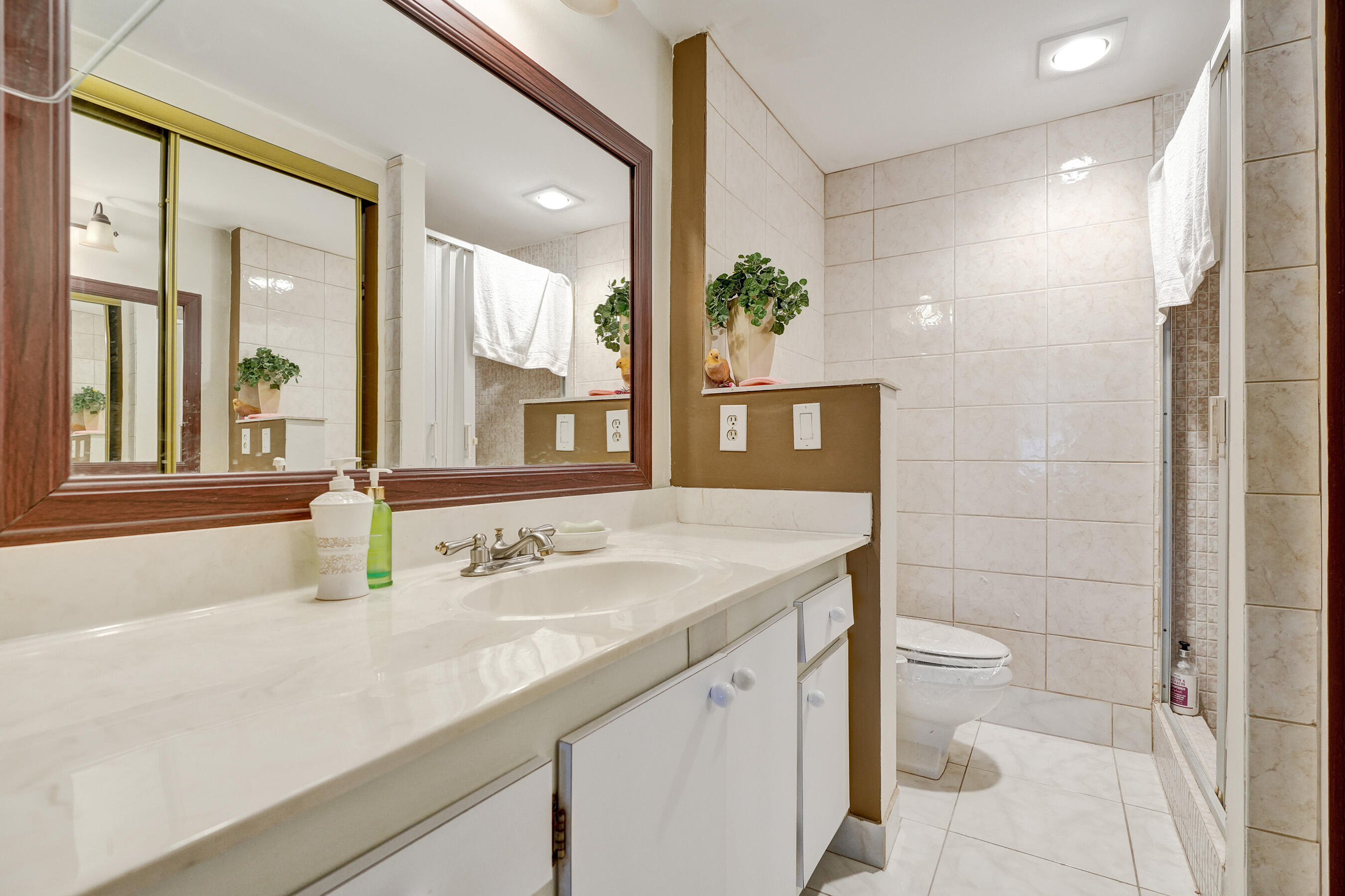 250 NE 20th Street 5060