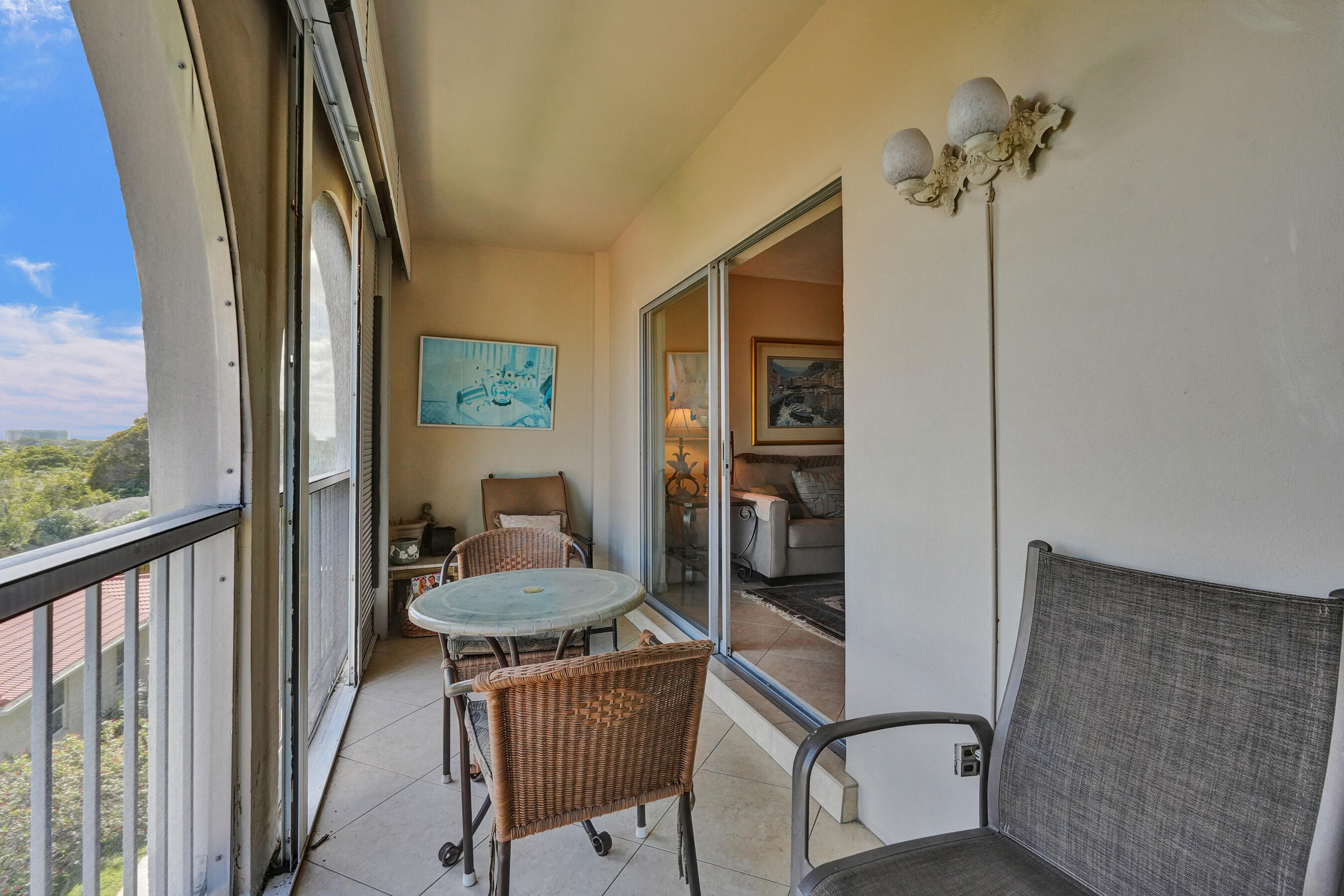 250 NE 20th Street 5060