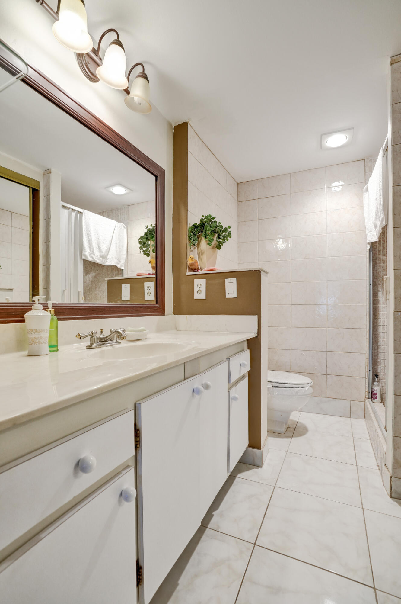 250 NE 20th Street 5060