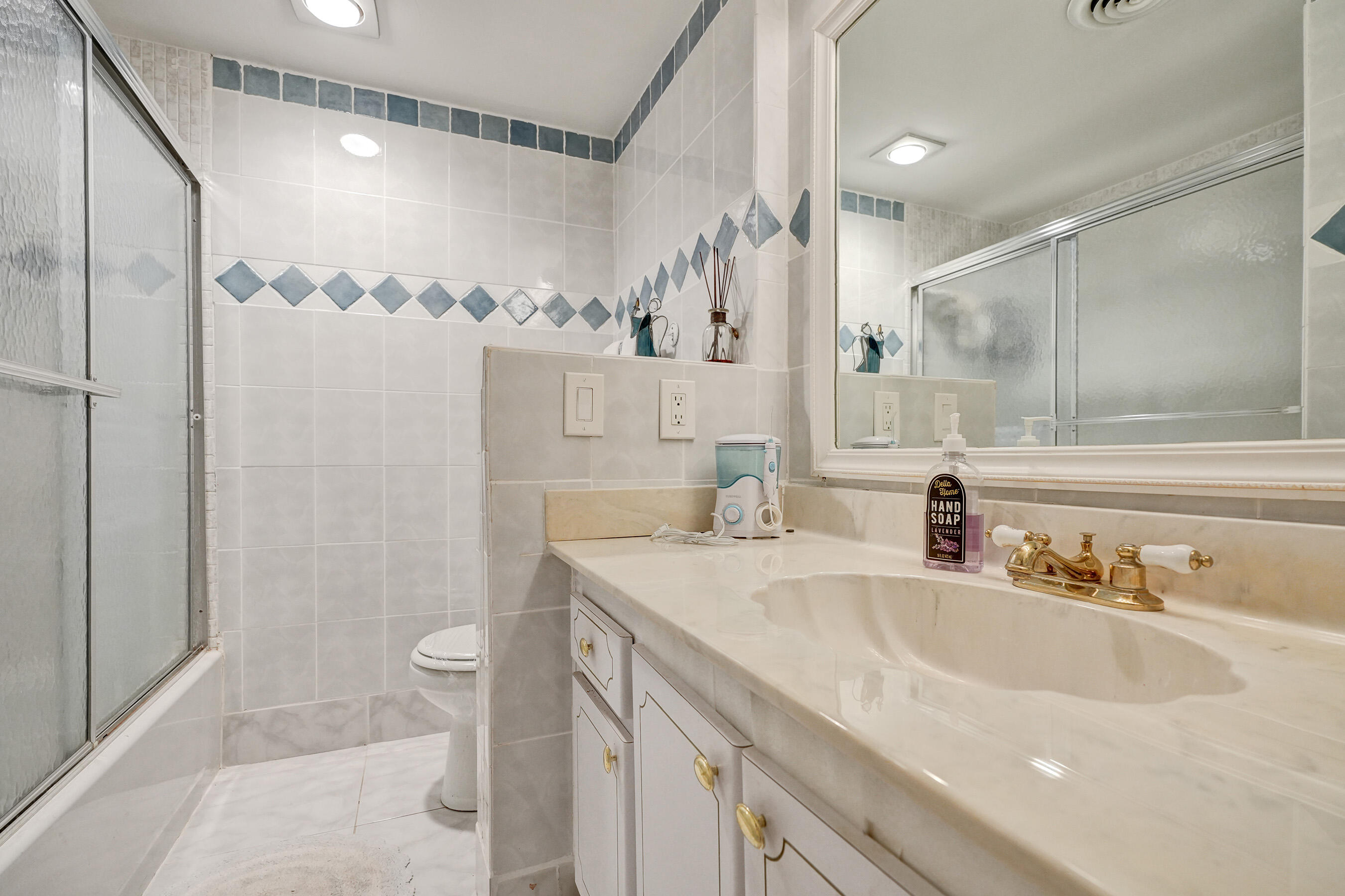 250 NE 20th Street 5060