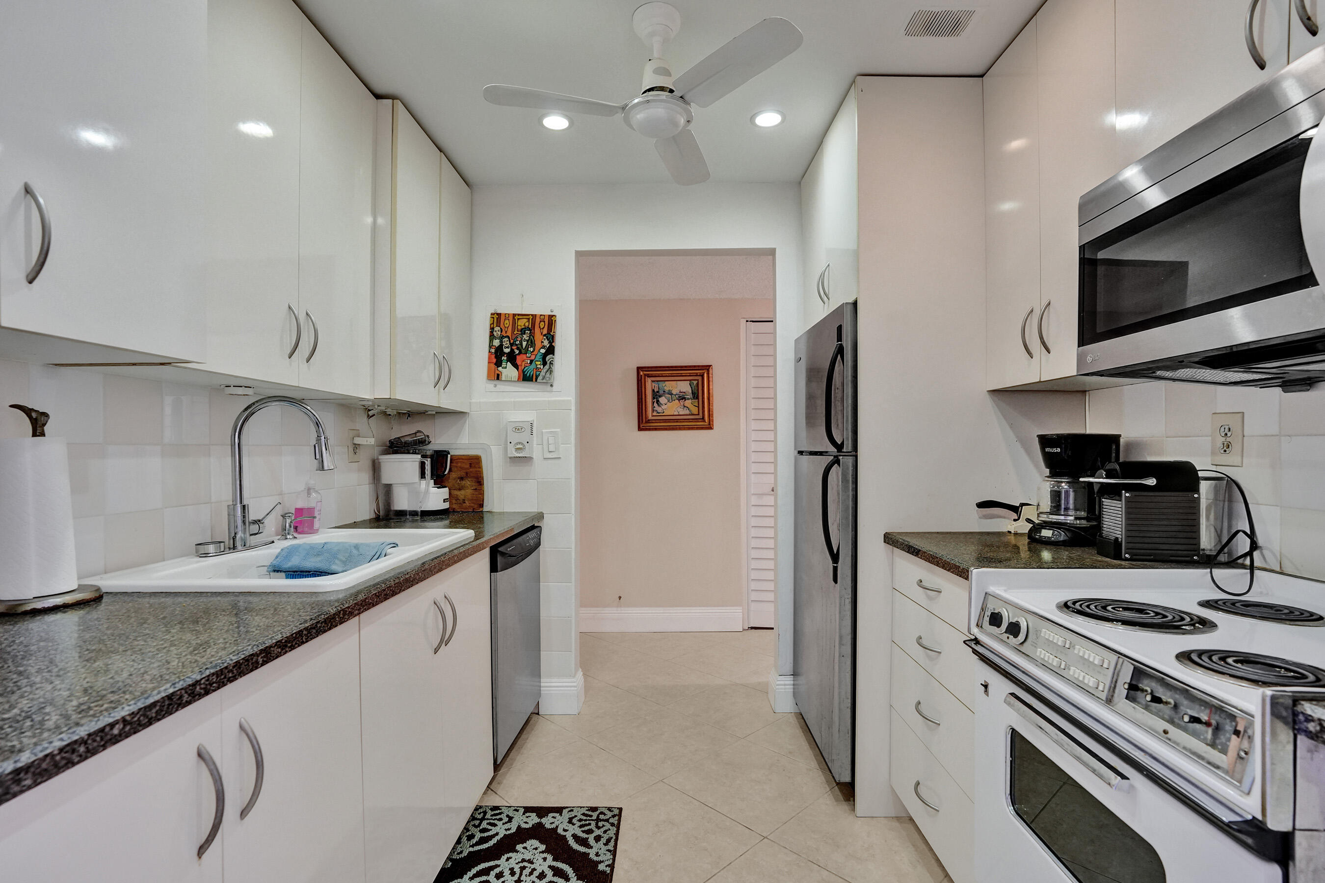 250 NE 20th Street 5060