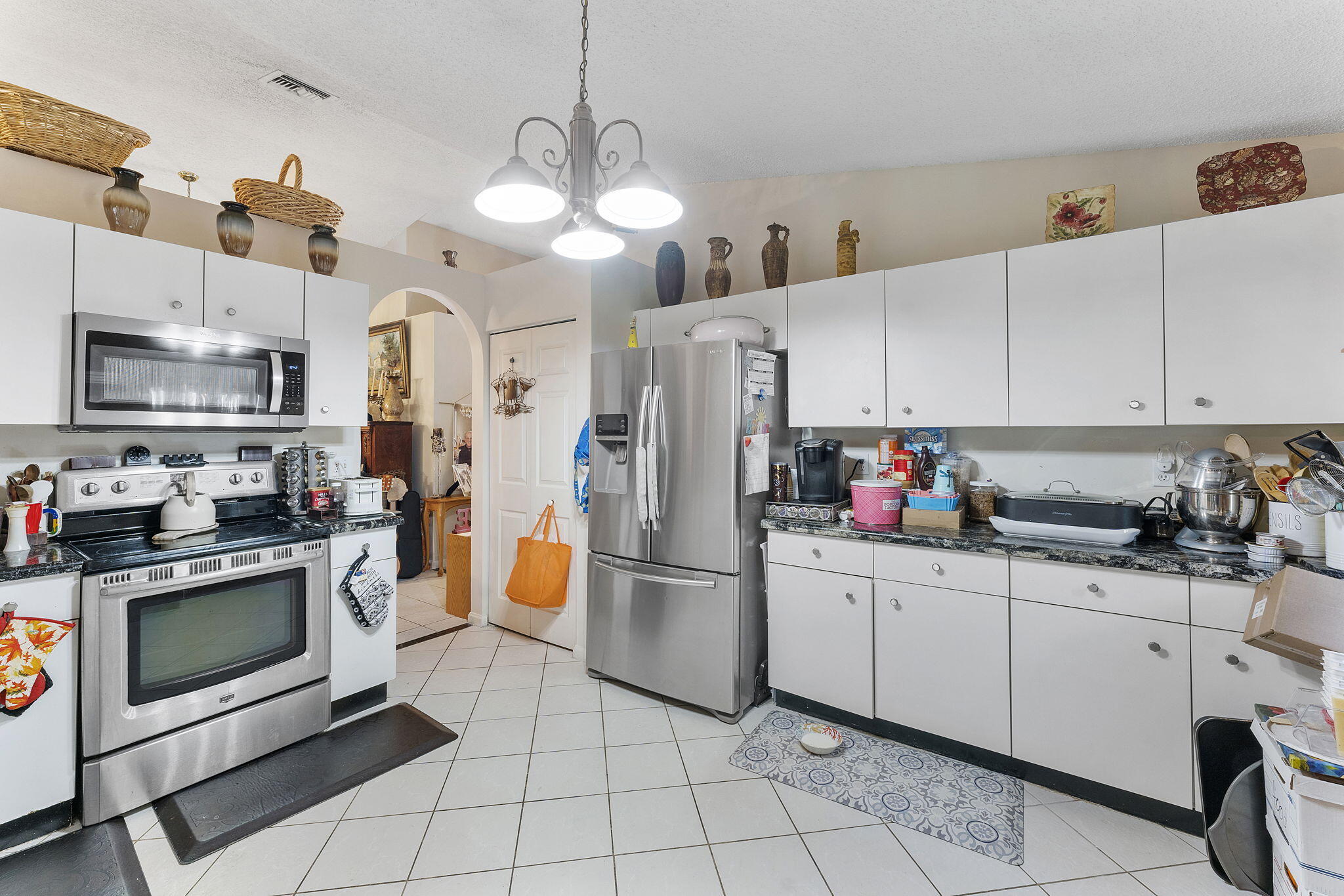 8207 White Rock Circle