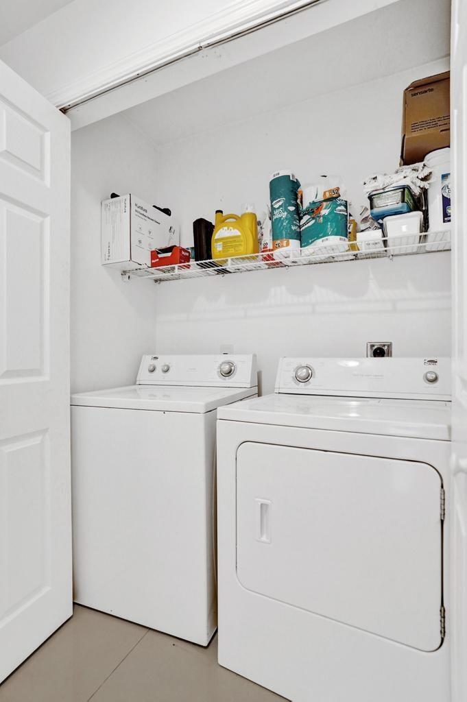 2311 N Congress Avenue 11