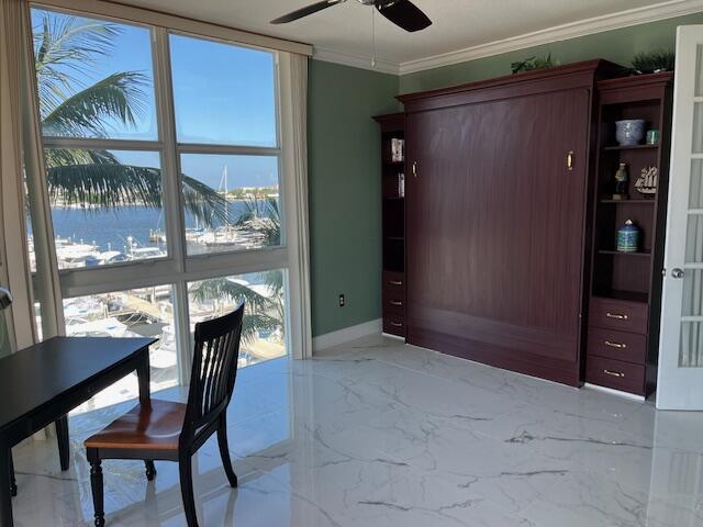 806 E Windward Way 401