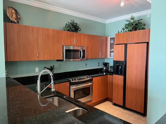 806 E Windward Way 401