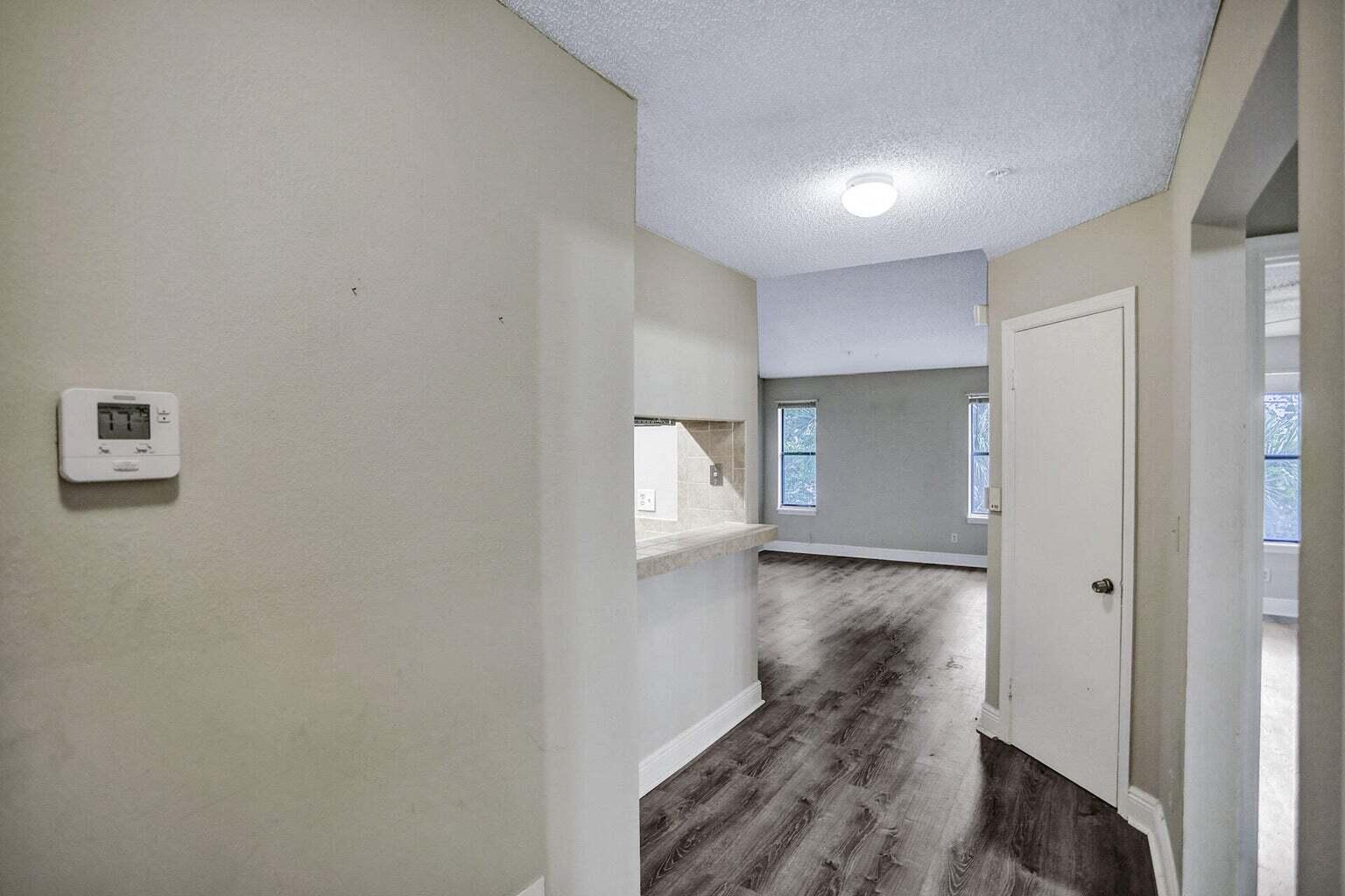 2301 N Congress Avenue 21