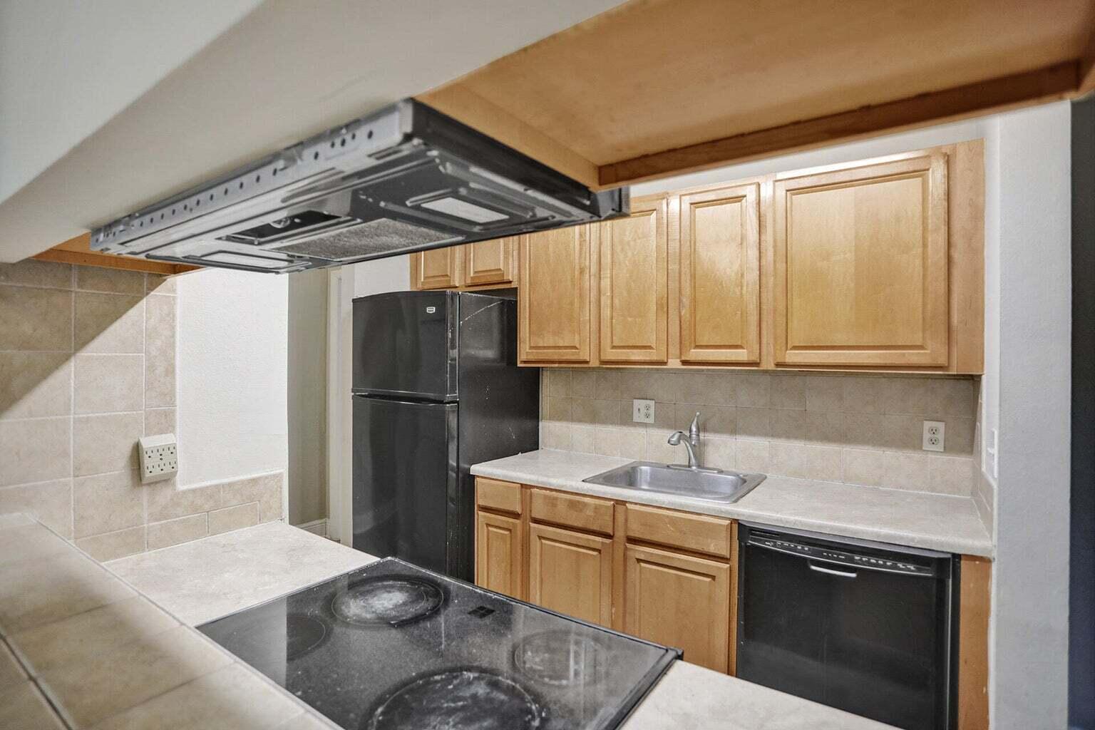 2301 N Congress Avenue 21