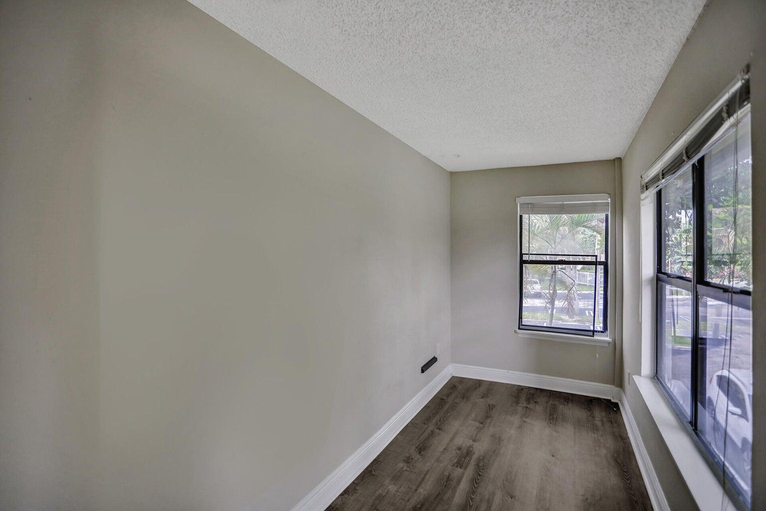 2301 N Congress Avenue 21