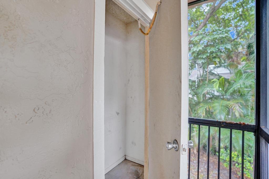 2301 N Congress Avenue 27