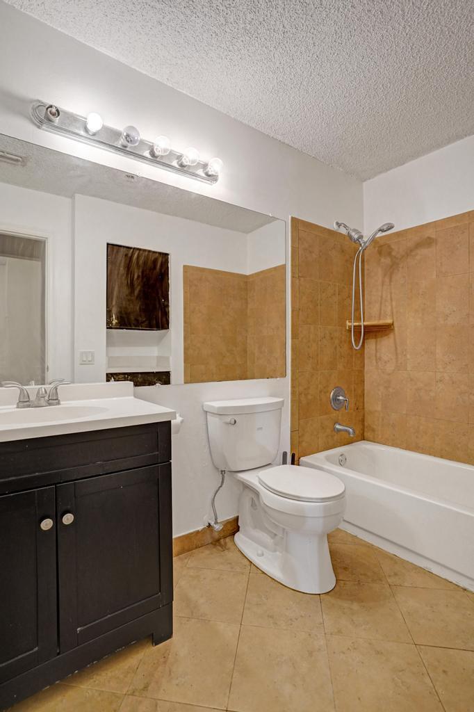 2301 N Congress Avenue 27