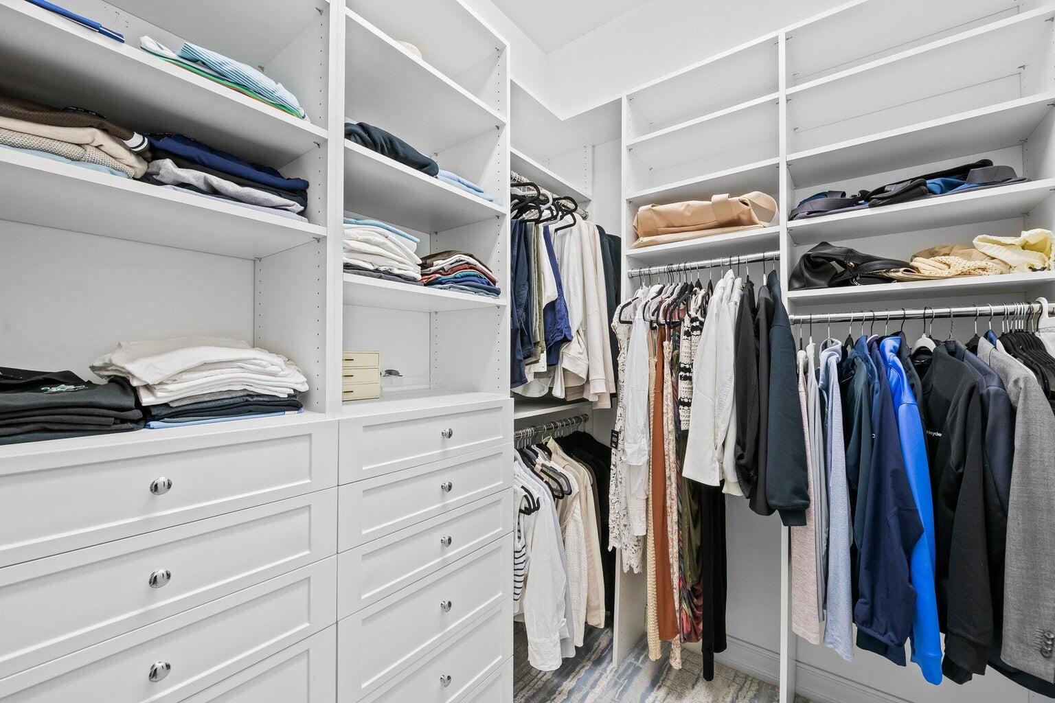 373 E Cannery Row Circle