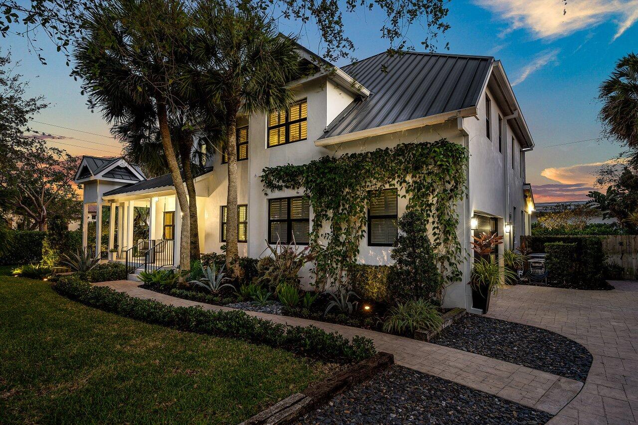 6 NW 11th Street