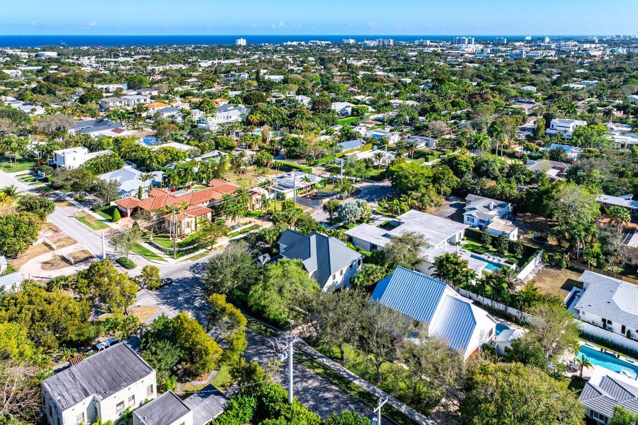 6 NW 11th Street