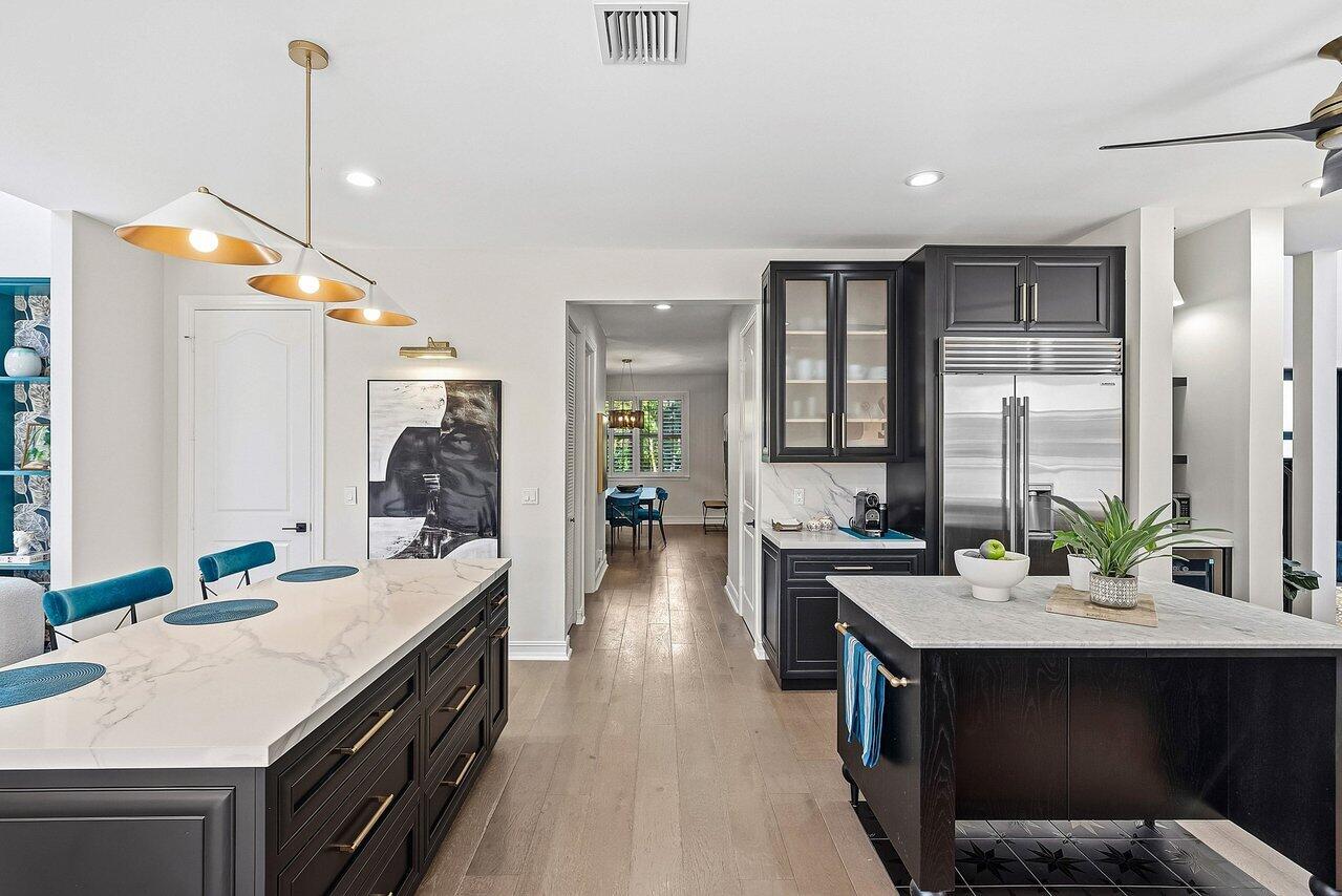 6 NW 11th Street