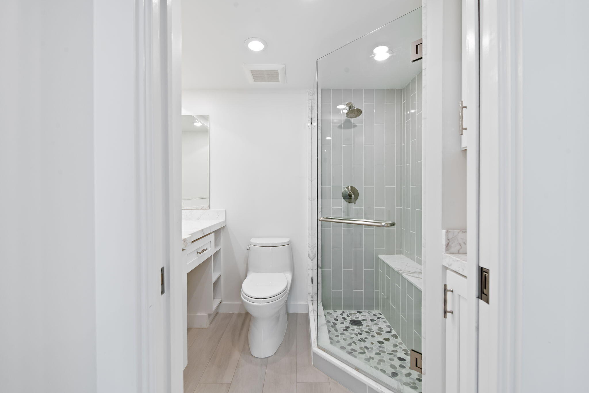 1041 Hillsboro Mile 11