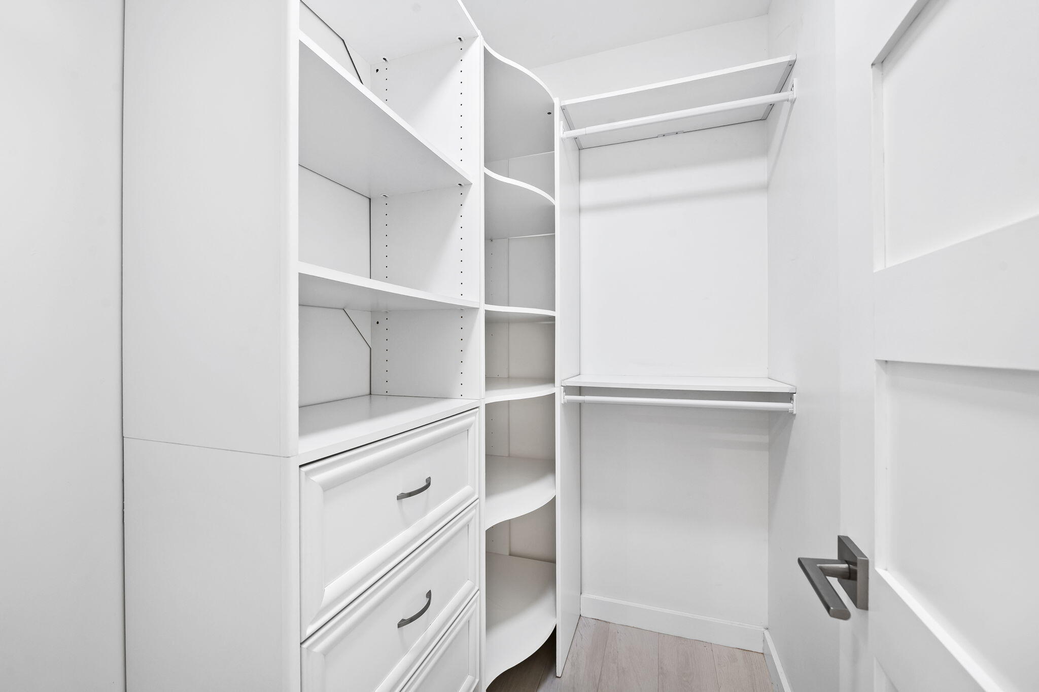 1041 Hillsboro Mile 11